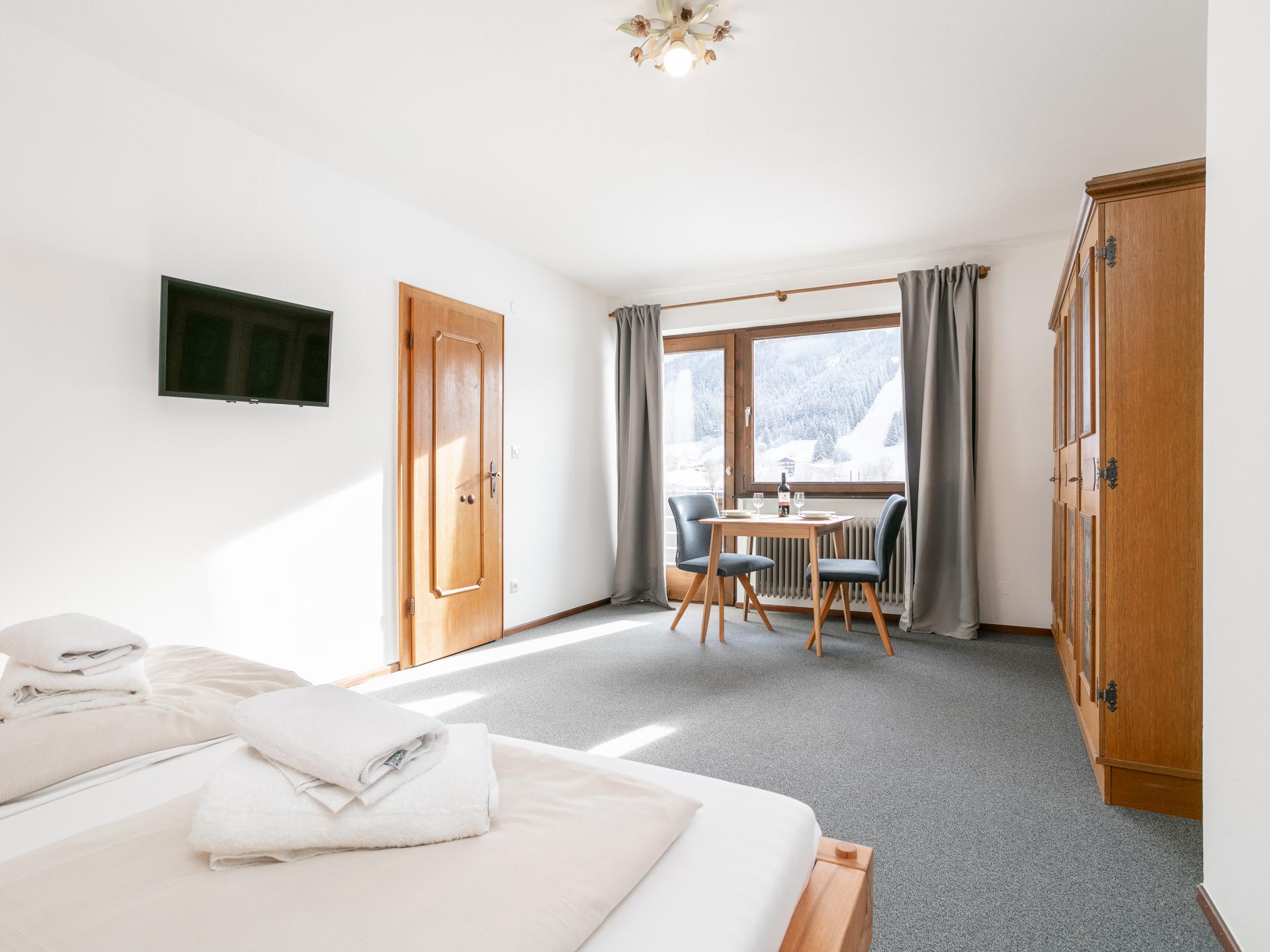 4-persoons modern appartement aan de piste in Brixen im Thale - foto 17
