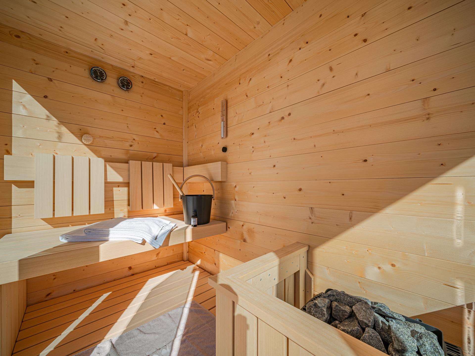 Centrum op 1,0 km: Ruim chalet voor 25 personen in Hollersbach im Pinzgau - foto 62