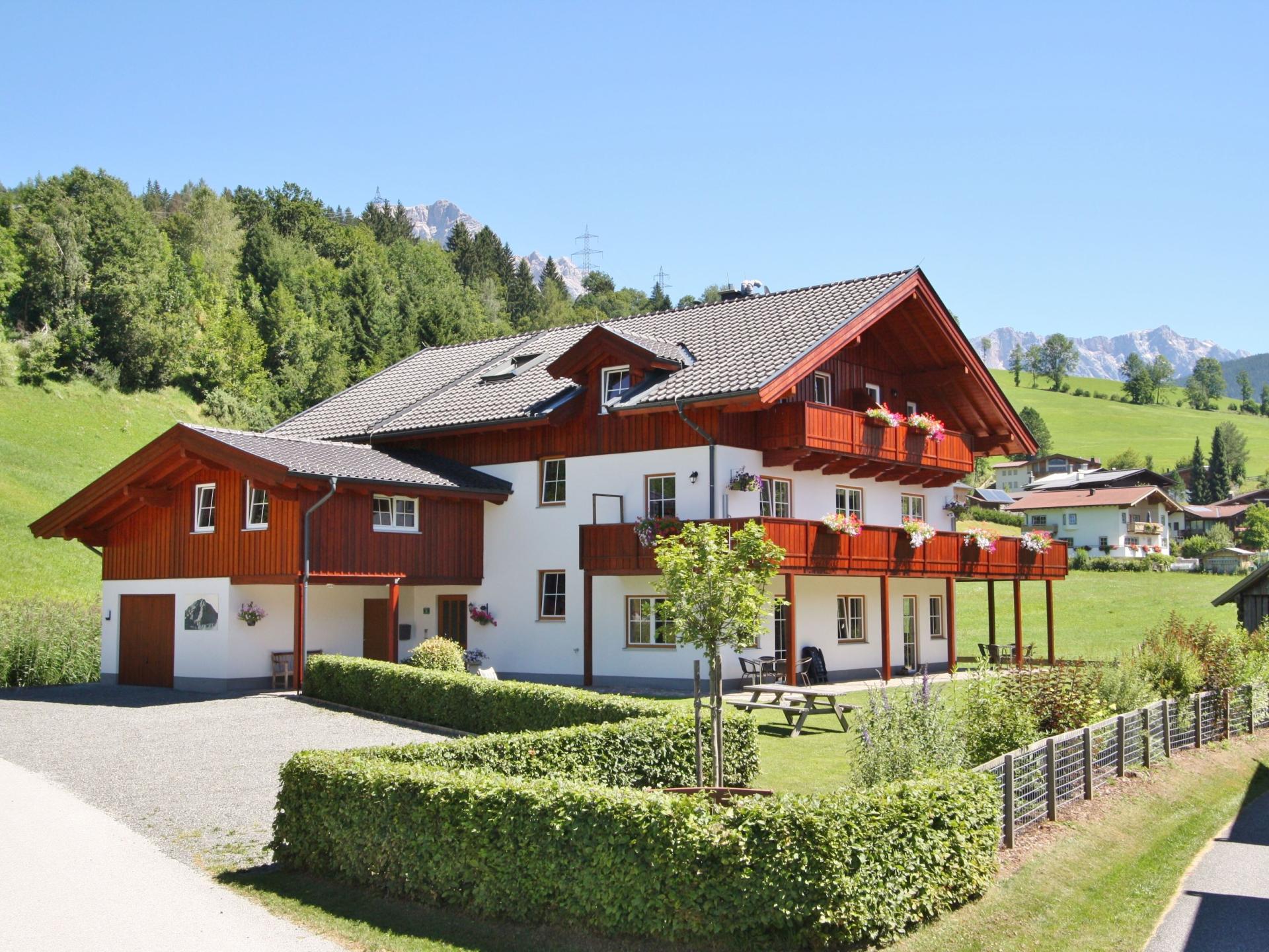 Stijlvol appartement aan de piste met panoramisch uitzicht in Maria Alm - foto 15
