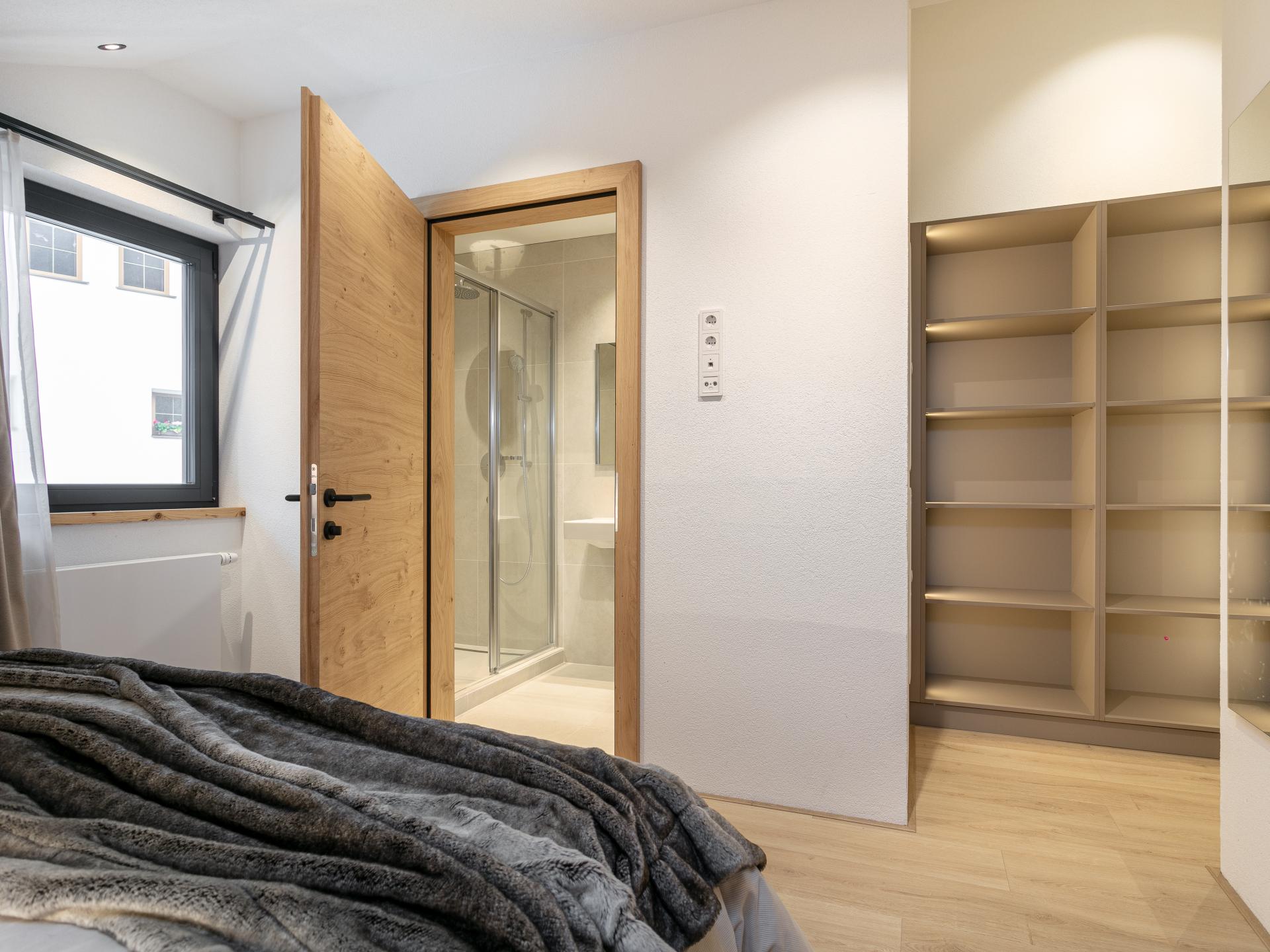 Luxe 10-persoons appartement in Pettneu am Arlberg, direct aan de piste - foto 23