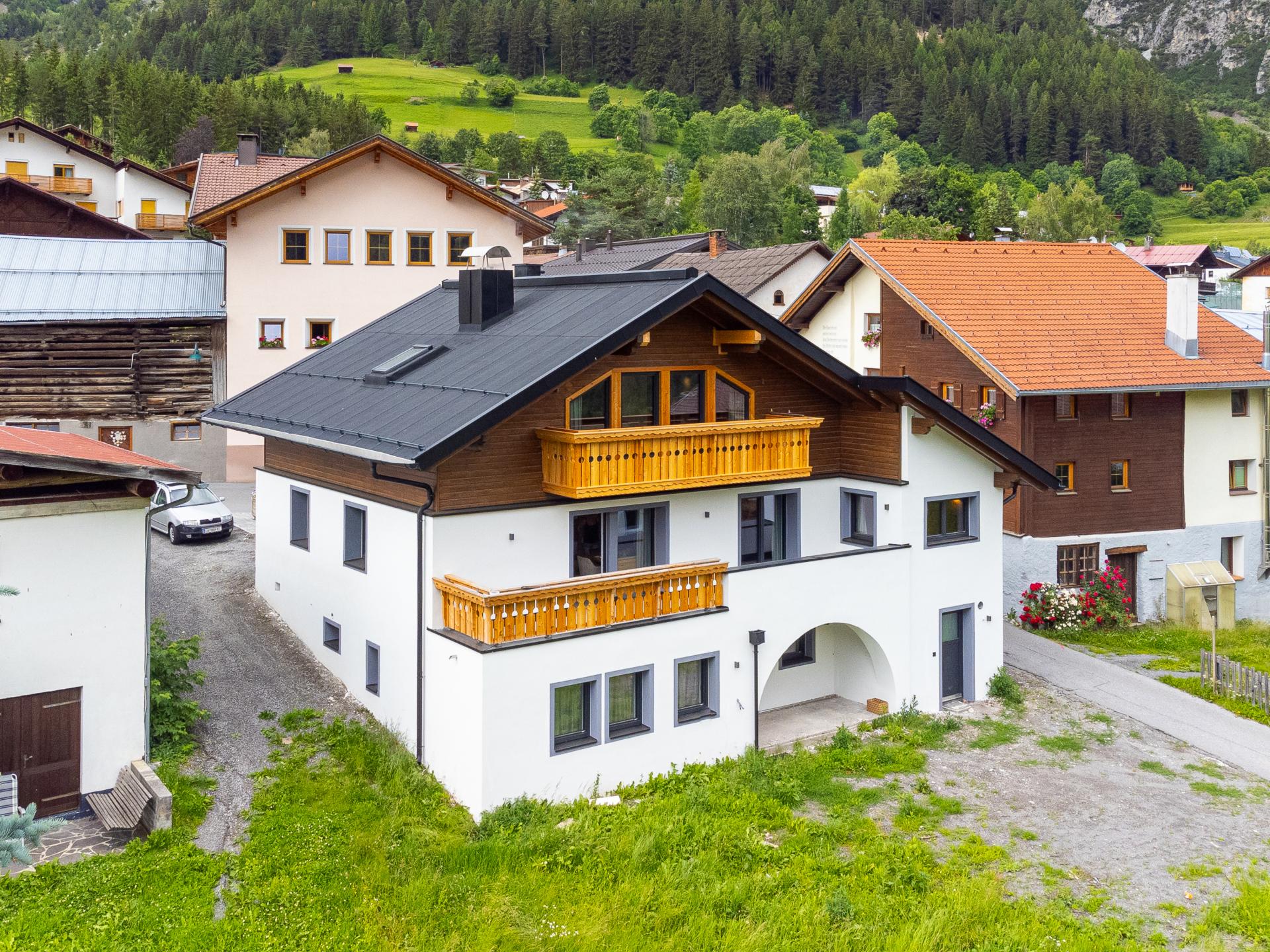 Luxe 10-persoons appartement in Pettneu am Arlberg, direct aan de piste - foto 66
