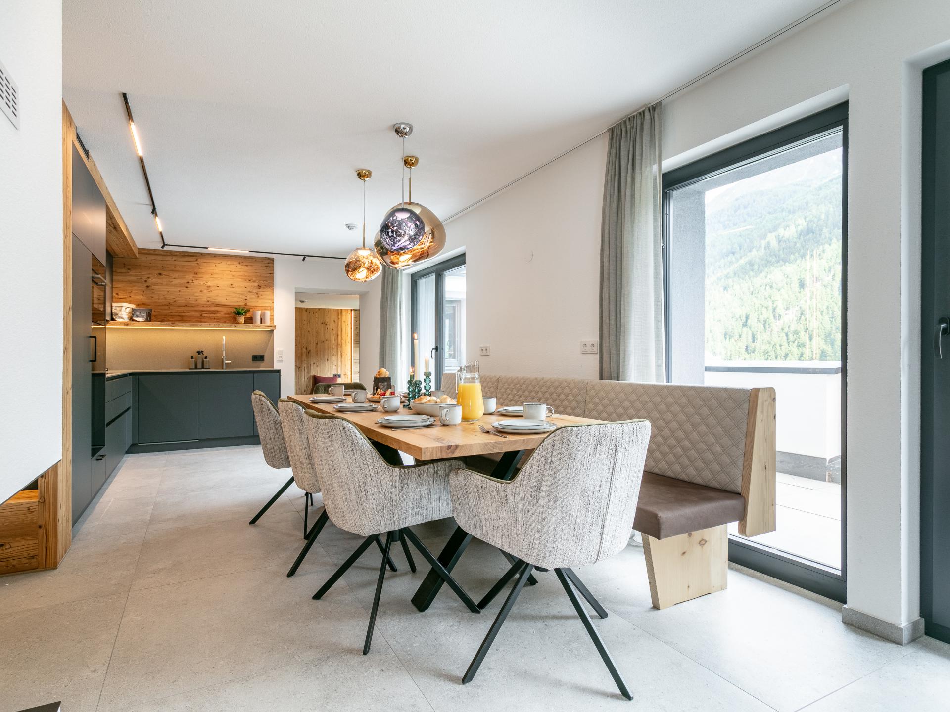 Luxe 10-persoons appartement in Pettneu am Arlberg, direct aan de piste - foto 42