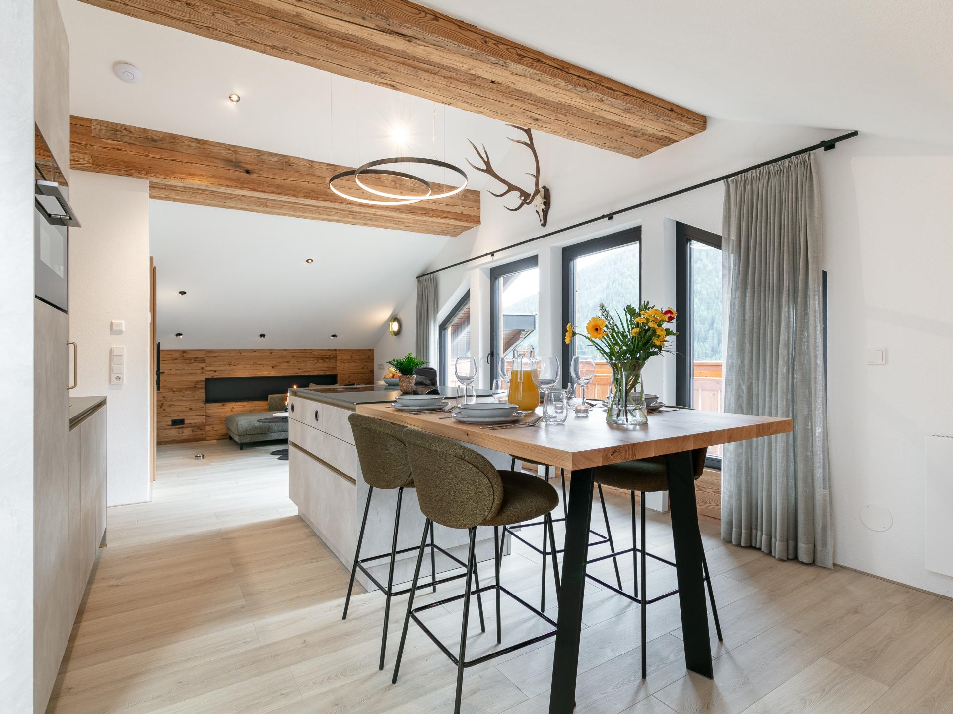 Luxe 10-persoons appartement in Pettneu am Arlberg, direct aan de piste - foto 14