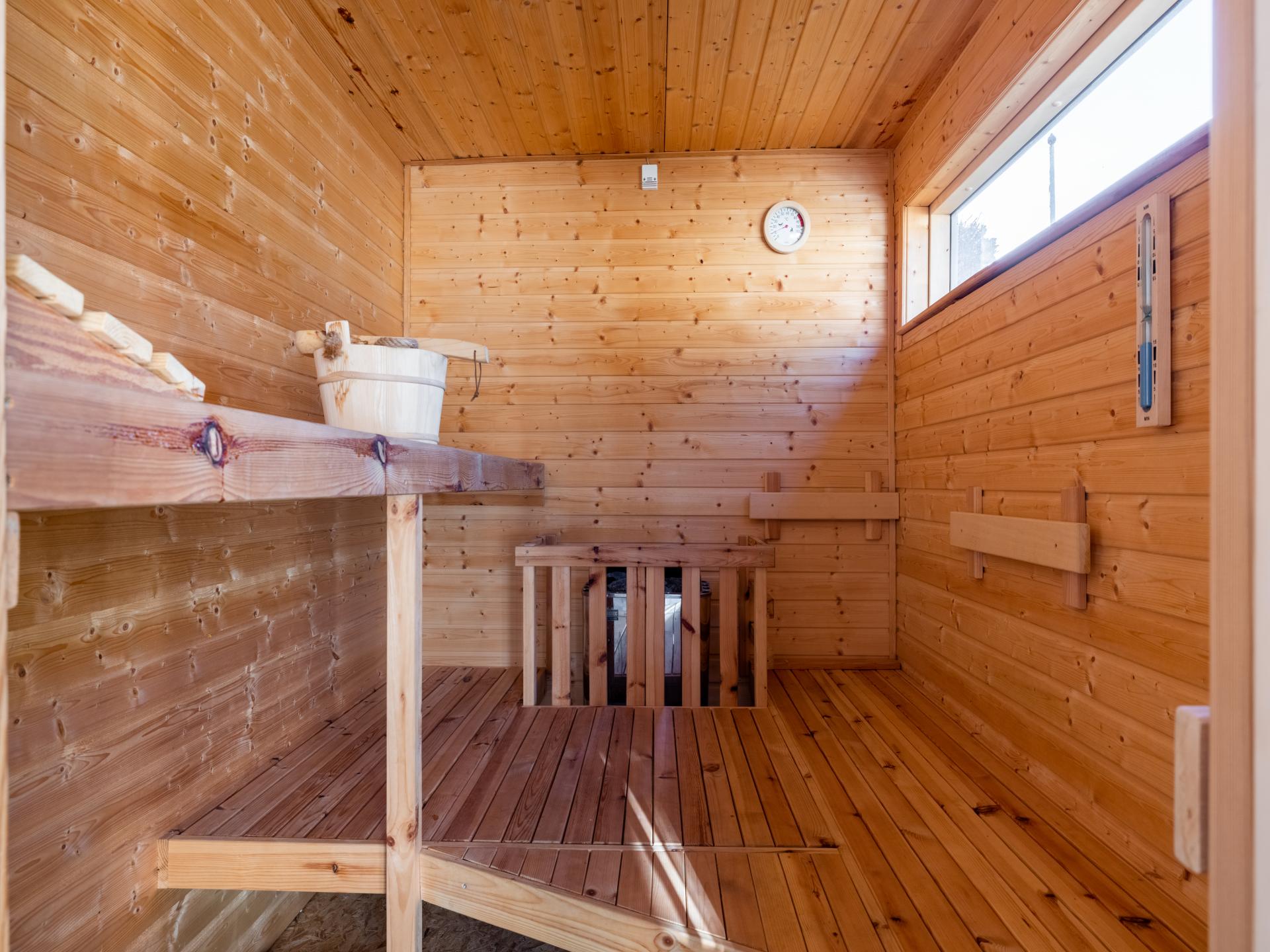 Vrijstaand vakantiehuis met sauna en serre aan het UNESCO Waddengebied - foto 2