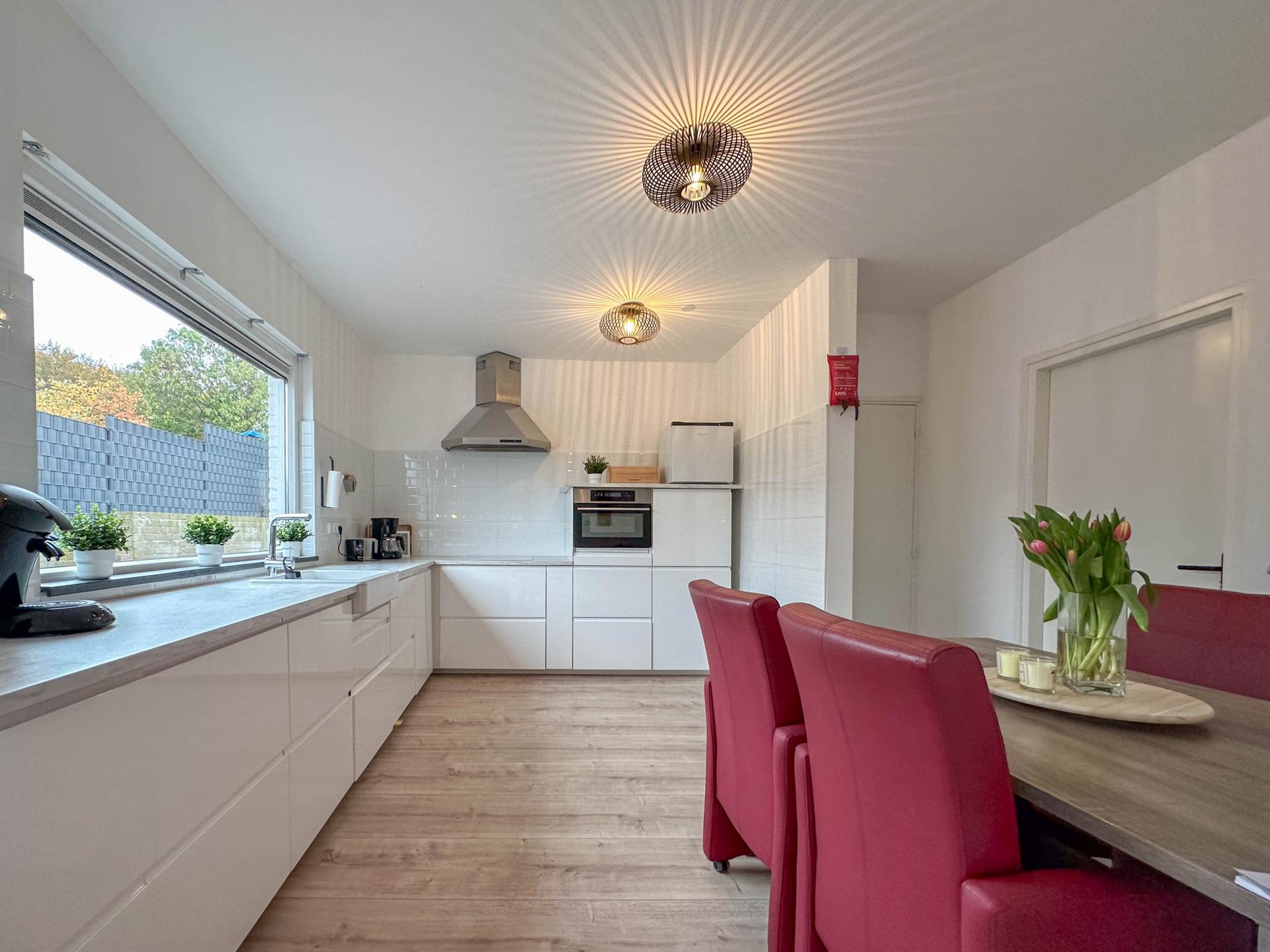 Modern vakantiehuis met tuin op steenworp afstand van Valkenburg - foto 10