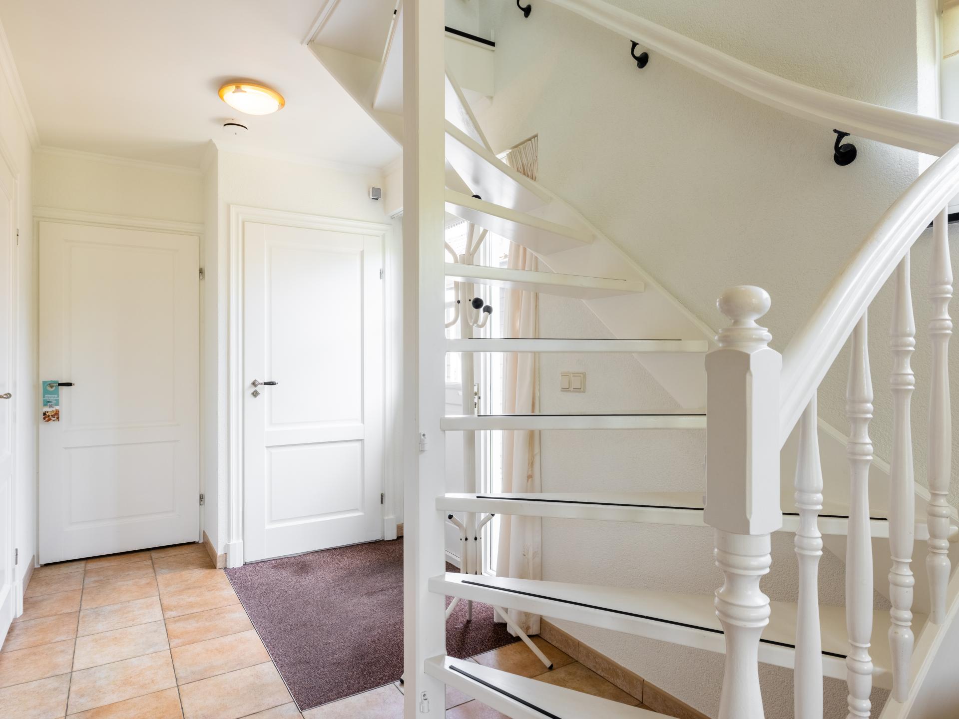 Vrijstaand vakantiehuis met tuin op 600m van het centrum van Bergen - foto 18