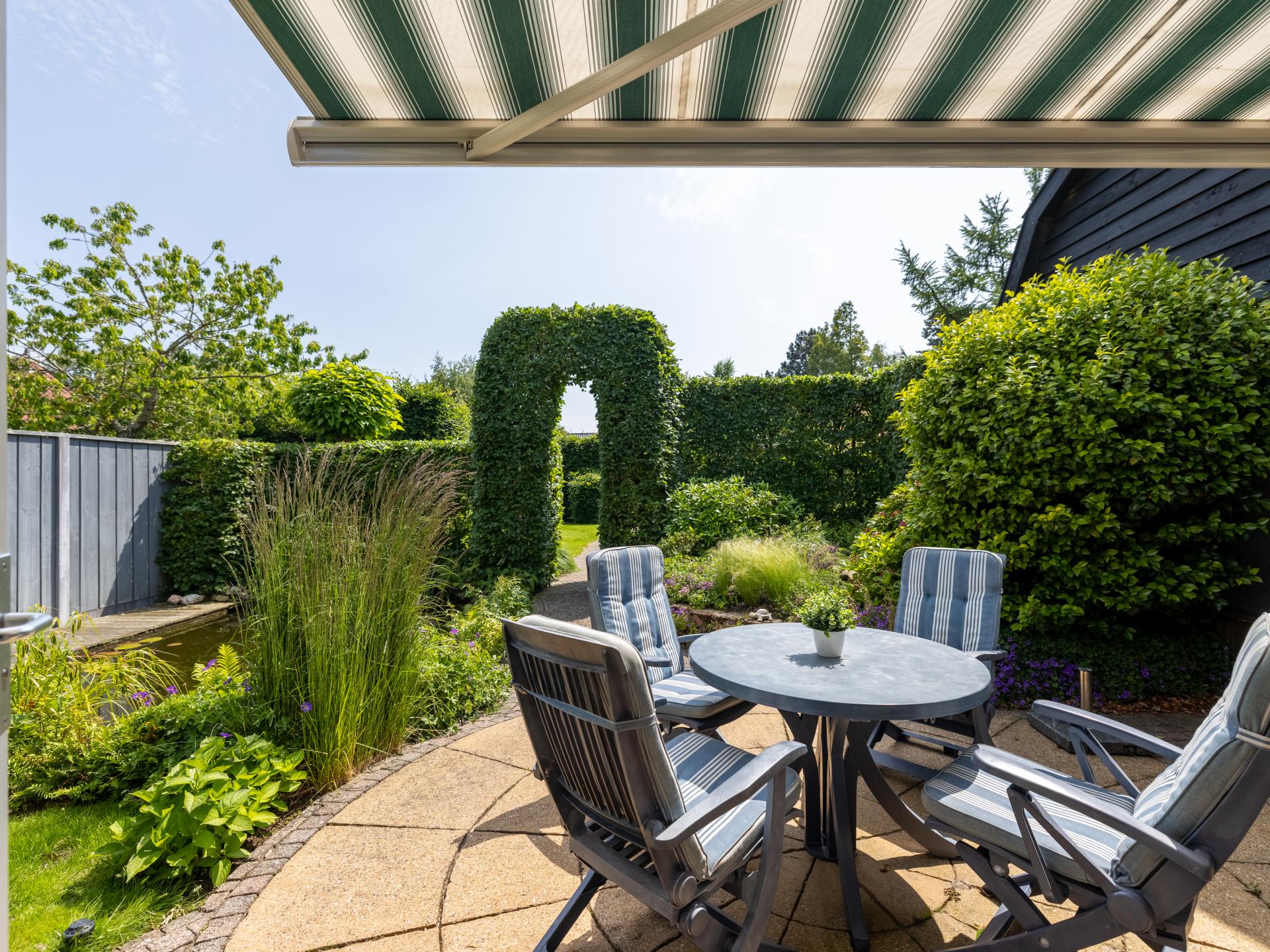 Vrijstaand vakantiehuis met tuin op 600m van het centrum van Bergen - foto 36