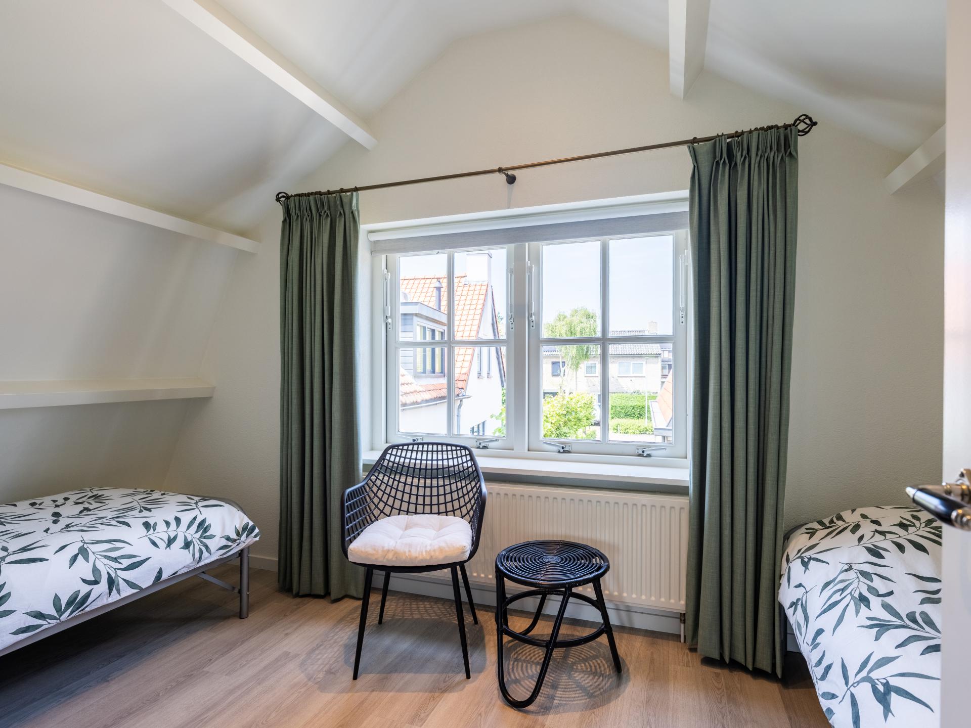 Vrijstaand vakantiehuis met tuin op 600m van het centrum van Bergen - foto 28