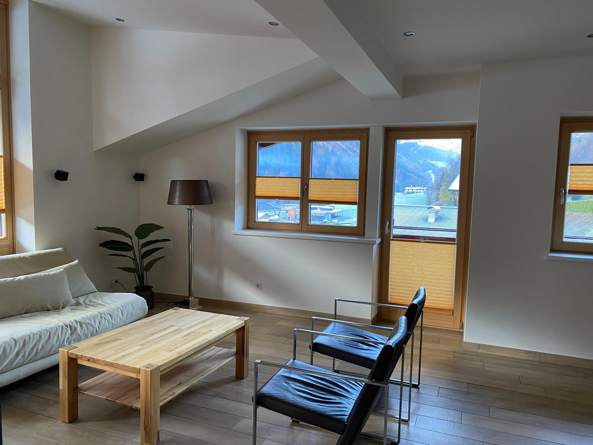 Op 600 m van de piste: ruim penthouse voor 10 personen in Viehhofen - foto 51