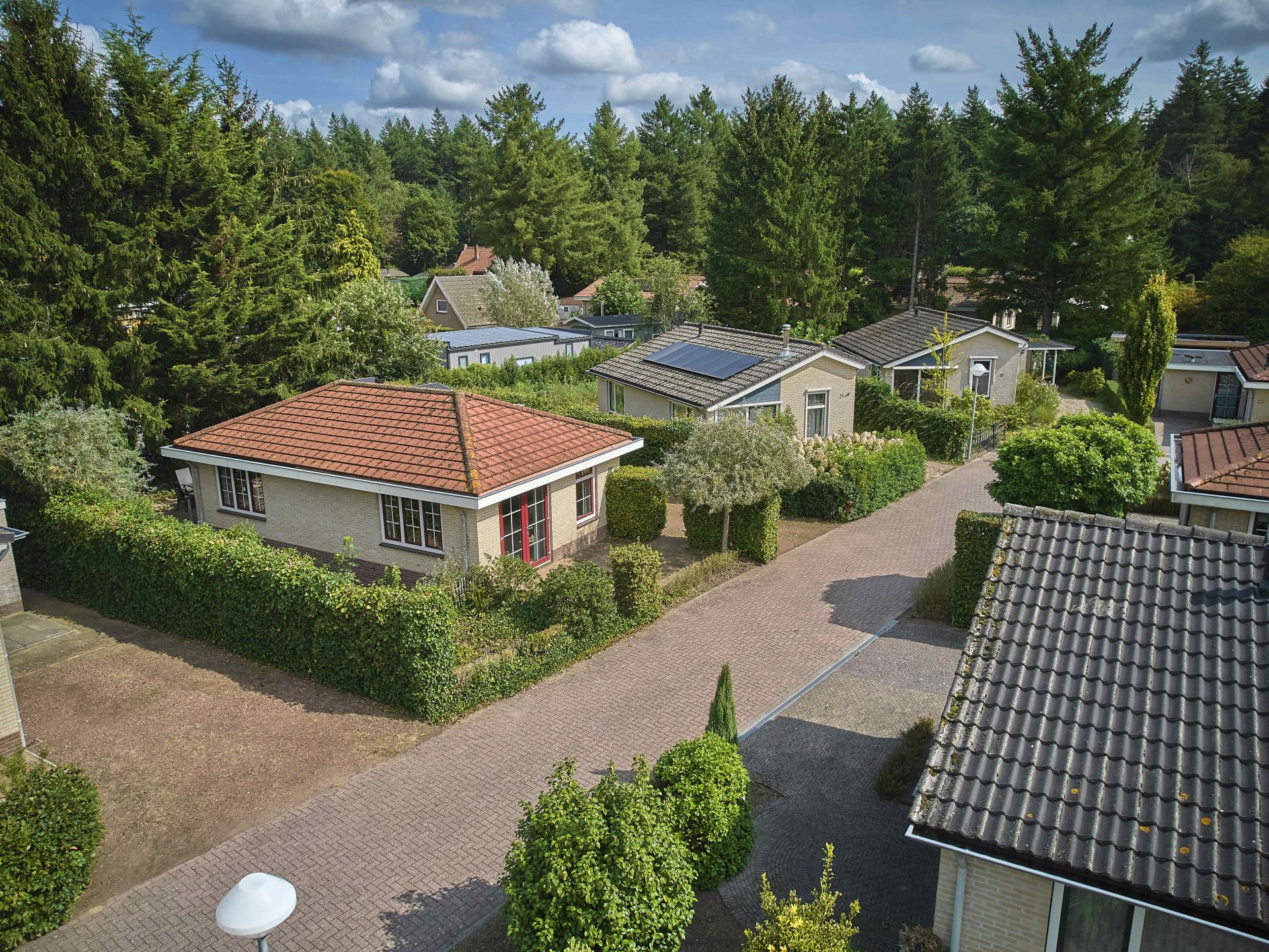 Vrijstaande villa aan bosrand op Veluws vakantiepark voor 8 personen - foto 18