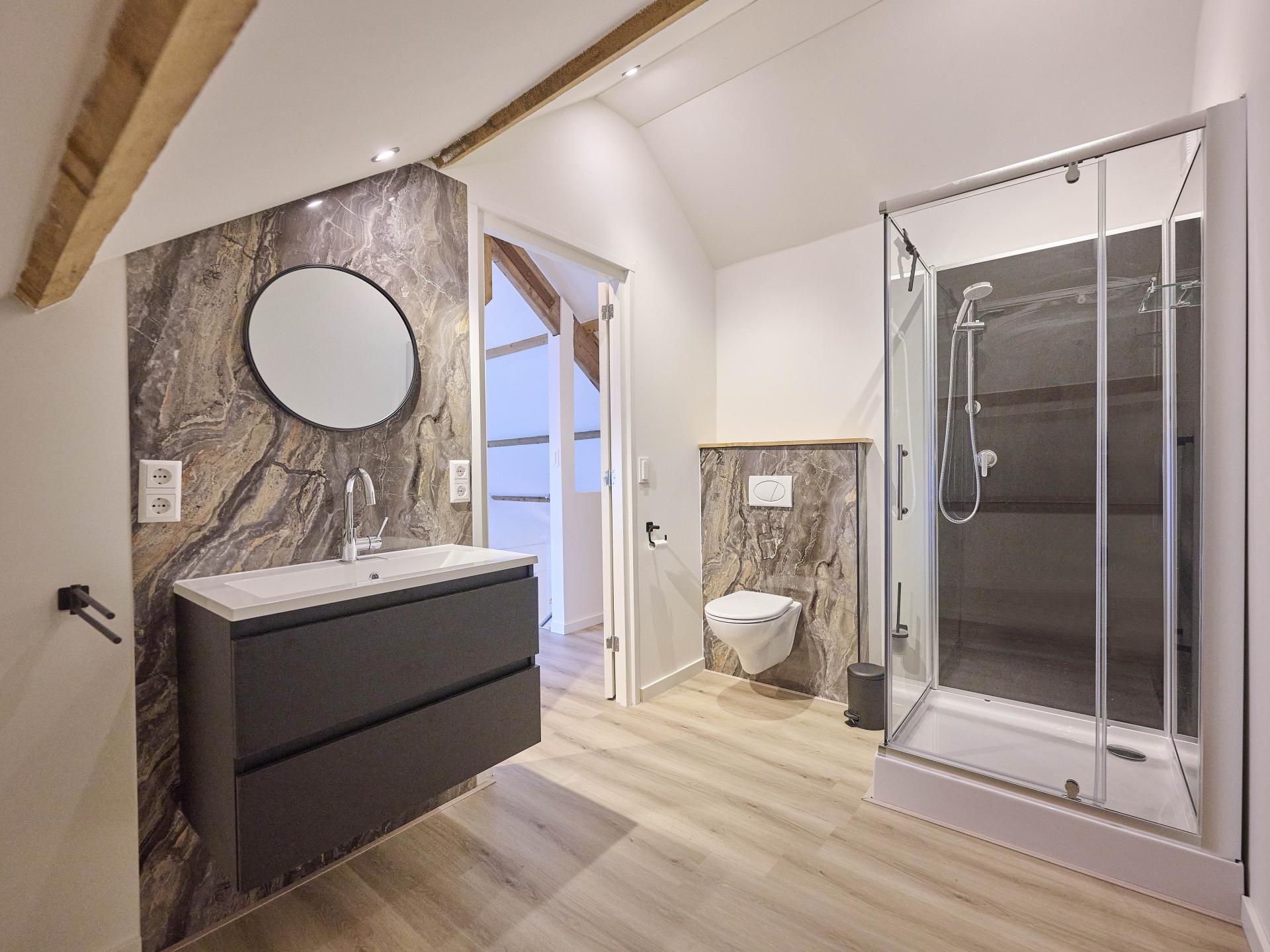 Luxe appartement d'r huijzolder: stijlvol genieten in heuvelachtig Limburg - foto 15