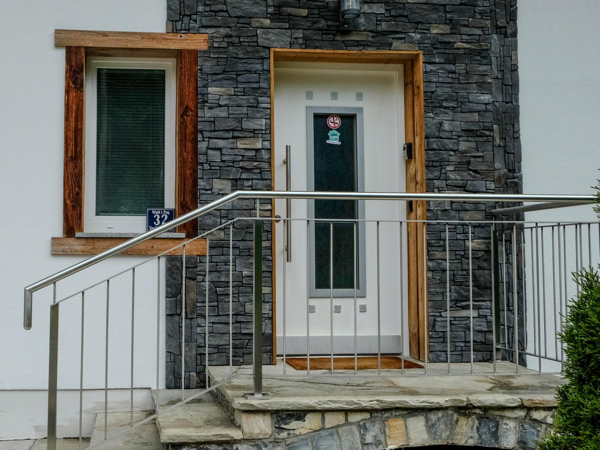 Ruim chalet voor 8 personen met balkon, 250m van de skilift - foto 16