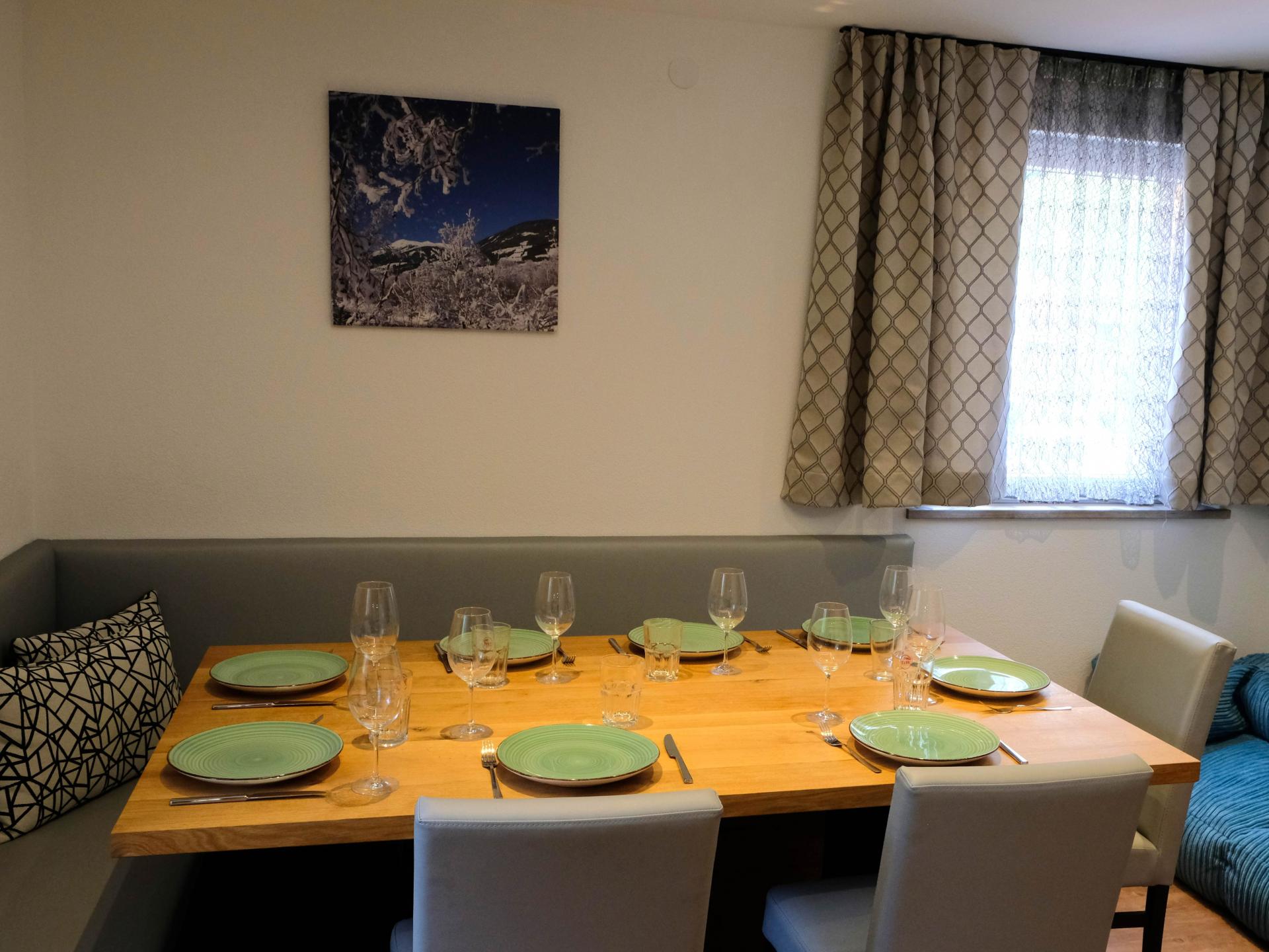 Ruim chalet voor 8 personen met balkon, 250m van de skilift - foto 13