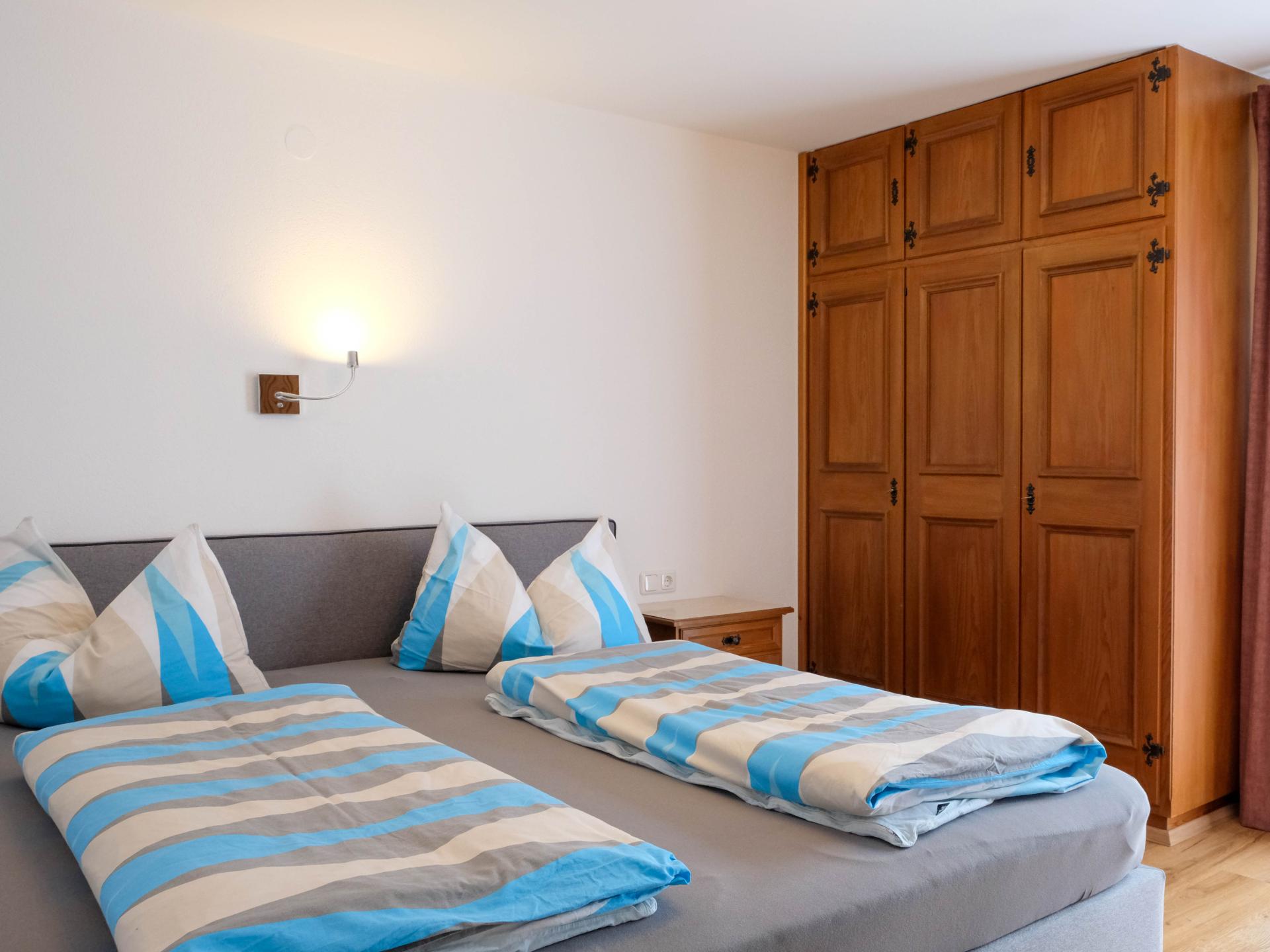 Ruim chalet voor 8 personen met balkon, 250m van de skilift - foto 11