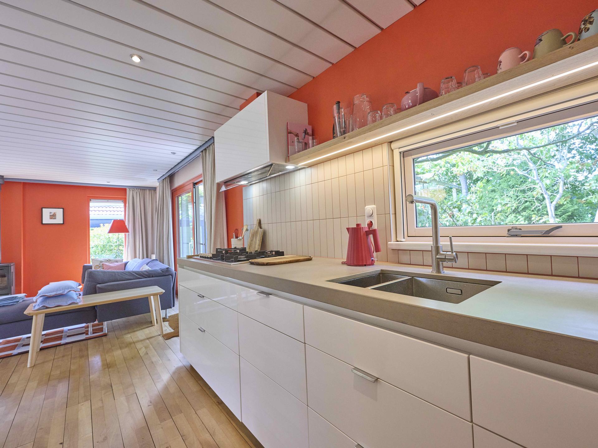 Knus chalet met grote tuin op kleinschalig park nabij strand Goedereede - foto 4
