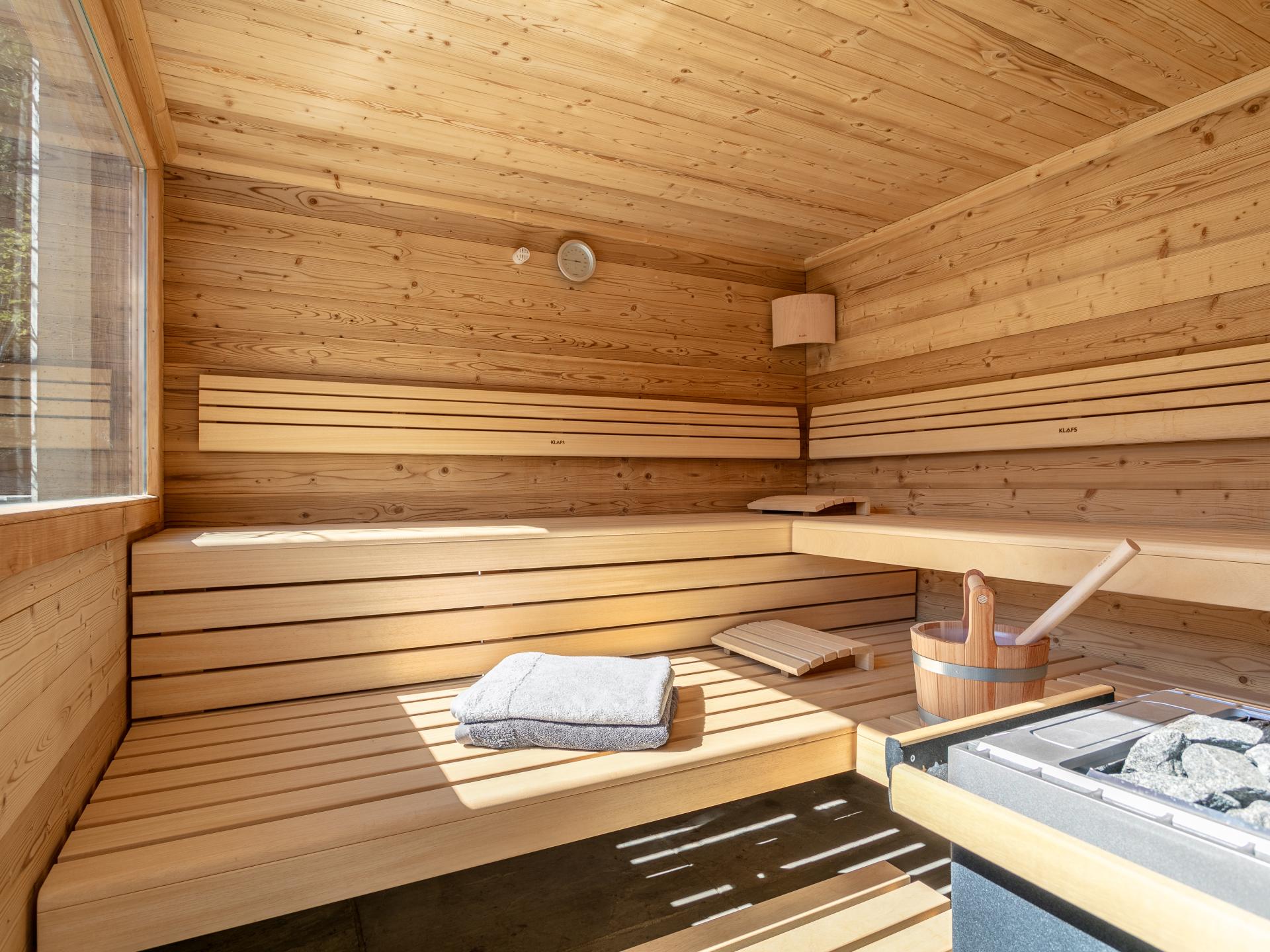 Aan de piste: Luxe vrijstaand chalet in Hopfgarten im Brixental - foto 3