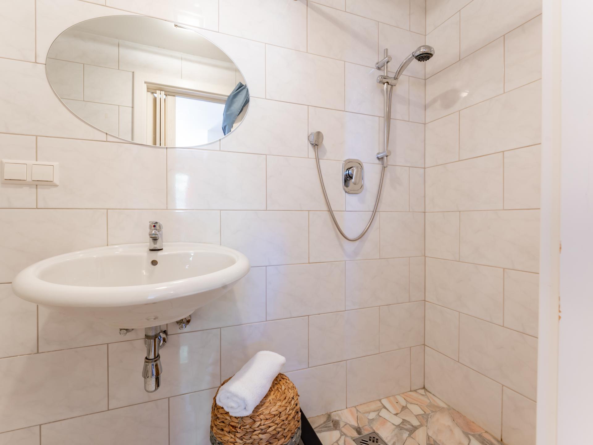 Vrijstaand vakantiehuis in centrum Mariapfarr vlak bij de piste - foto 21