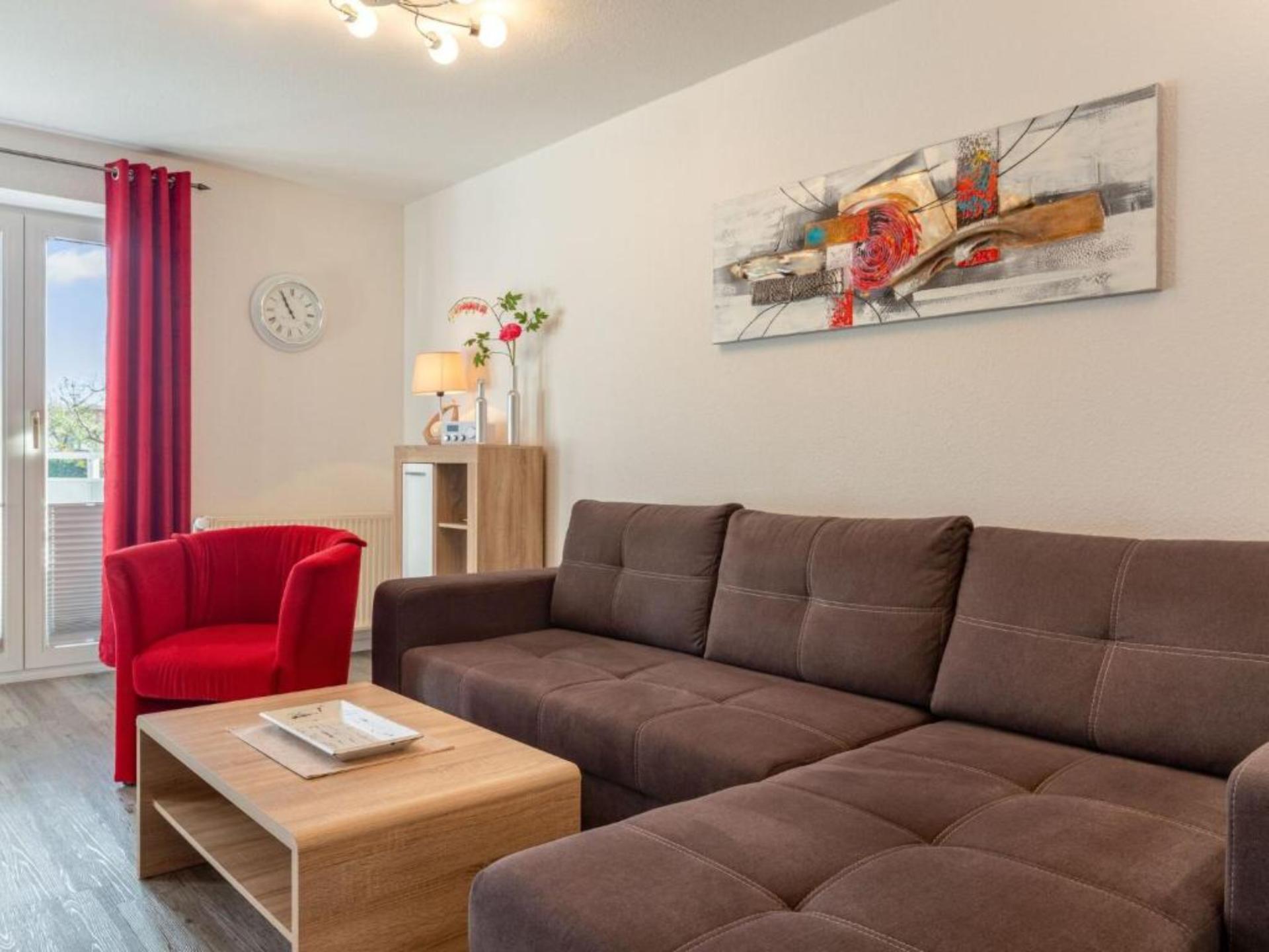 Op 300 m van zee: Licht appartement in centrum Boltenhagen - foto 7