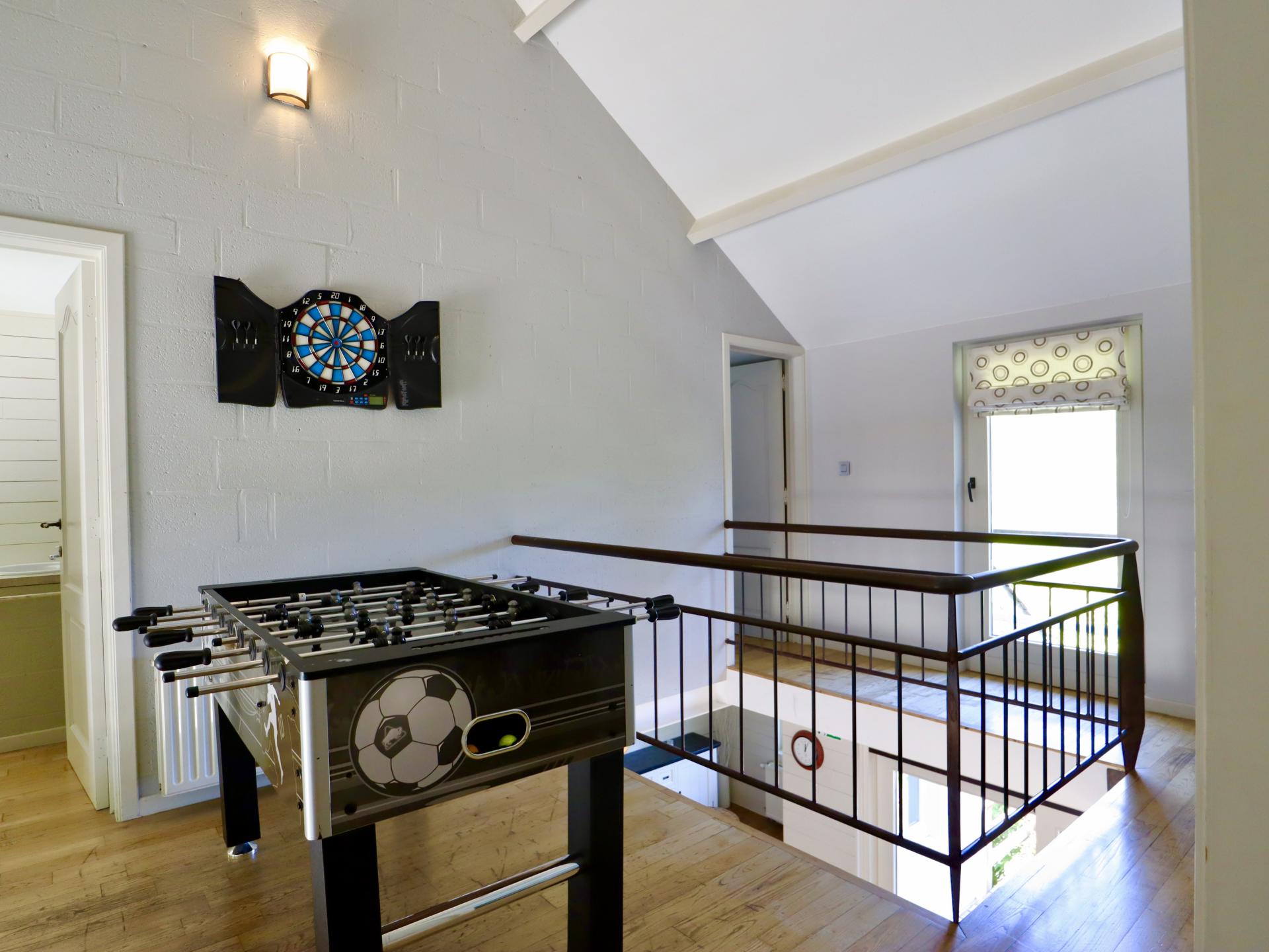 Vrijstaand 12-persoons vakantiehuis met sauna in Rendeux - foto 4