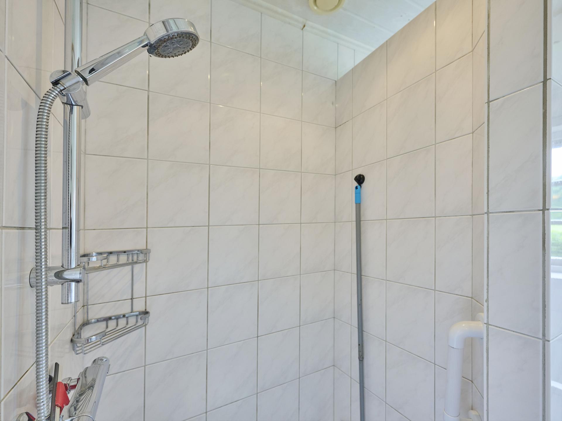 Vrijstaand vakantiehuis met bubbelbad en buitenhaard in Twente - foto 31