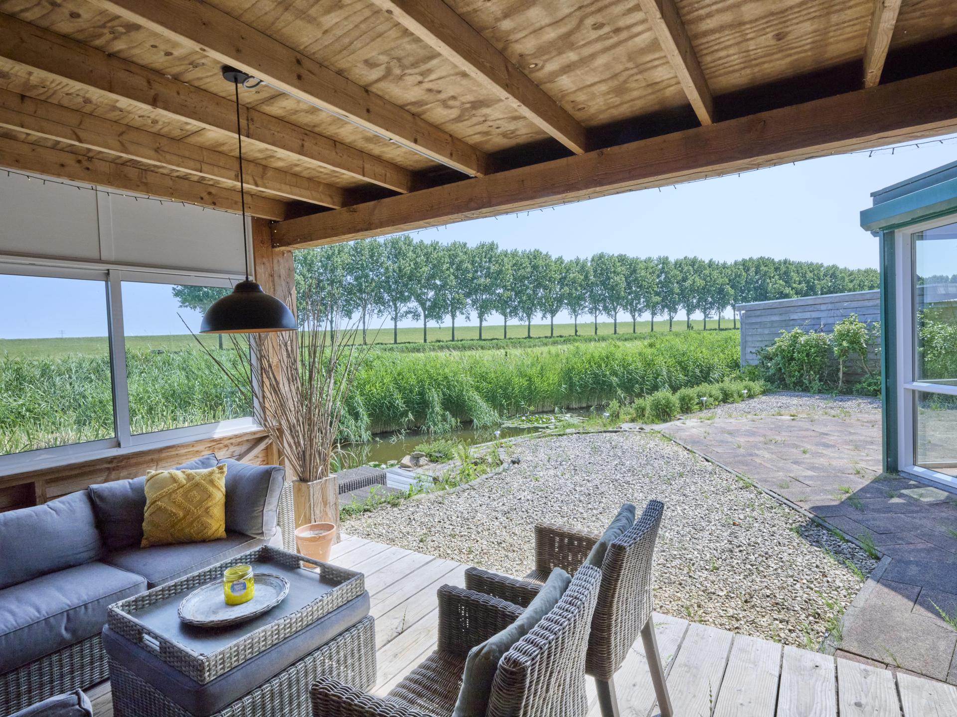 Sfeervol vrijstaand huis met veranda, 2 badkamers en uitzicht over de polder - foto 16