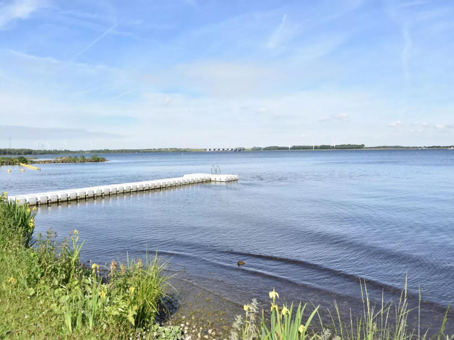 Sfeervol vrijstaand huis met veranda, 2 badkamers en uitzicht over de polder - foto 45