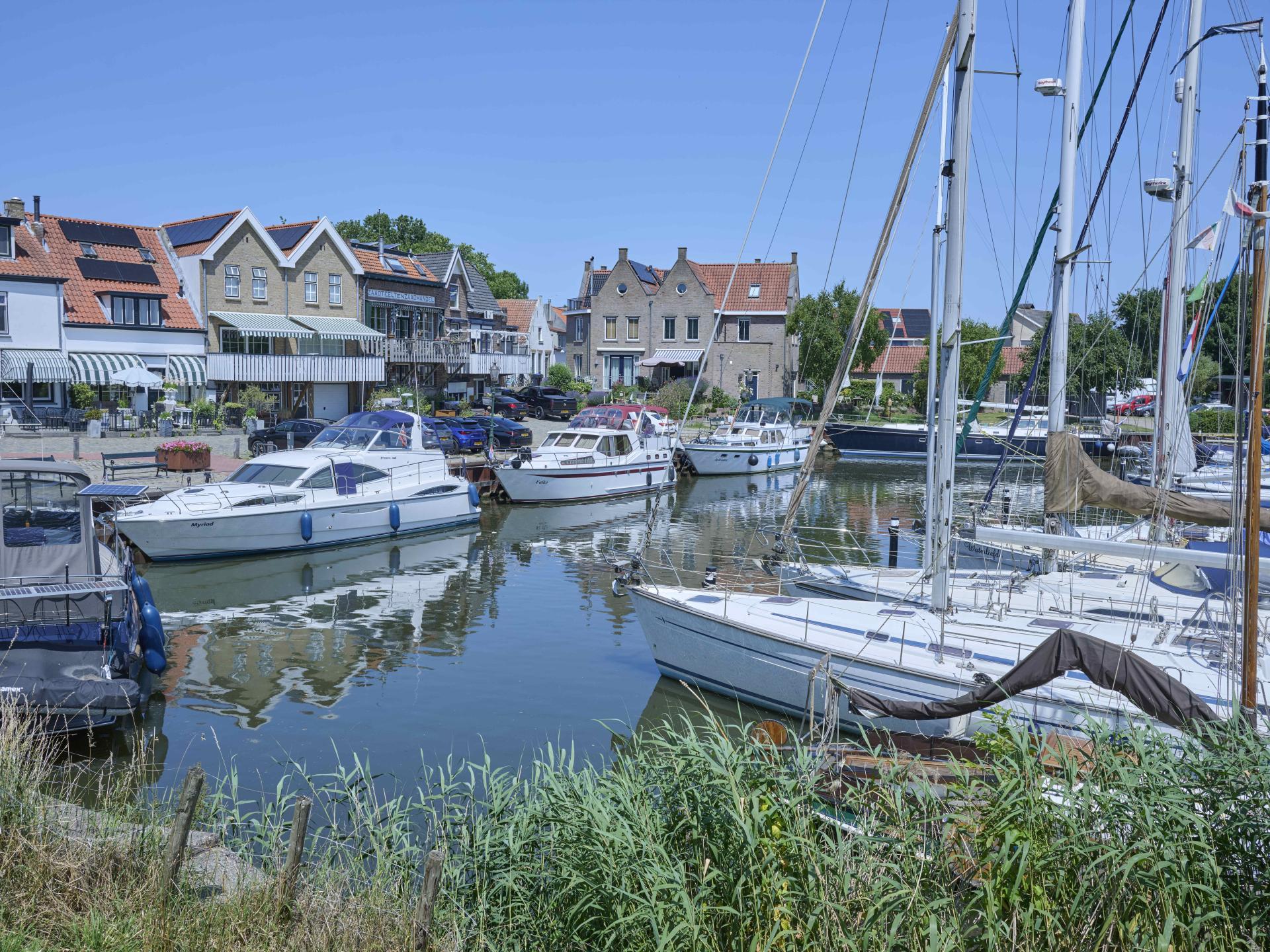 Sfeervol vrijstaand huis met veranda, 2 badkamers en uitzicht over de polder - foto 35