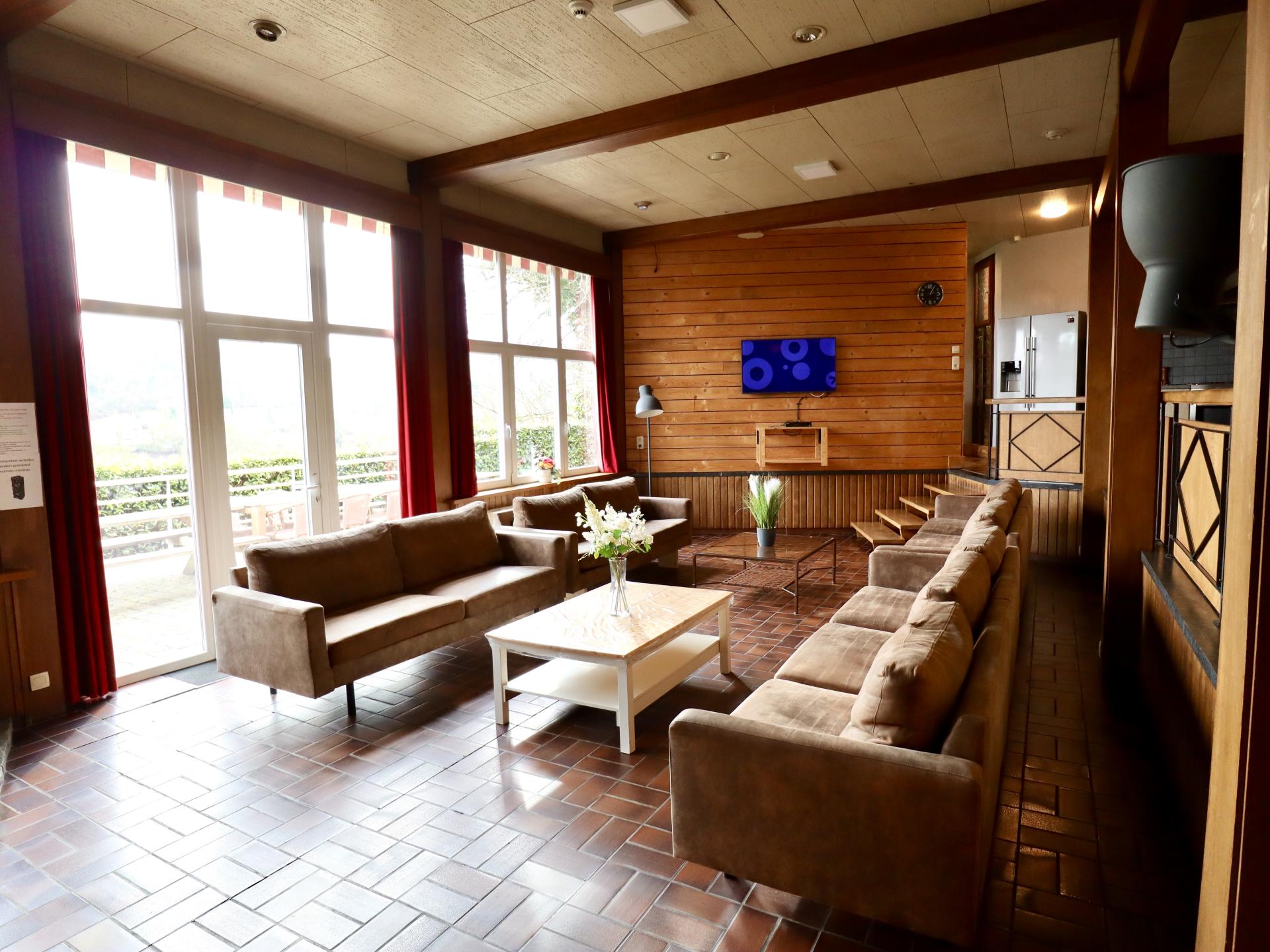Groots vakantiehuis voor 19 personen met privézwembad en bubbelbad in Trooz - foto 6