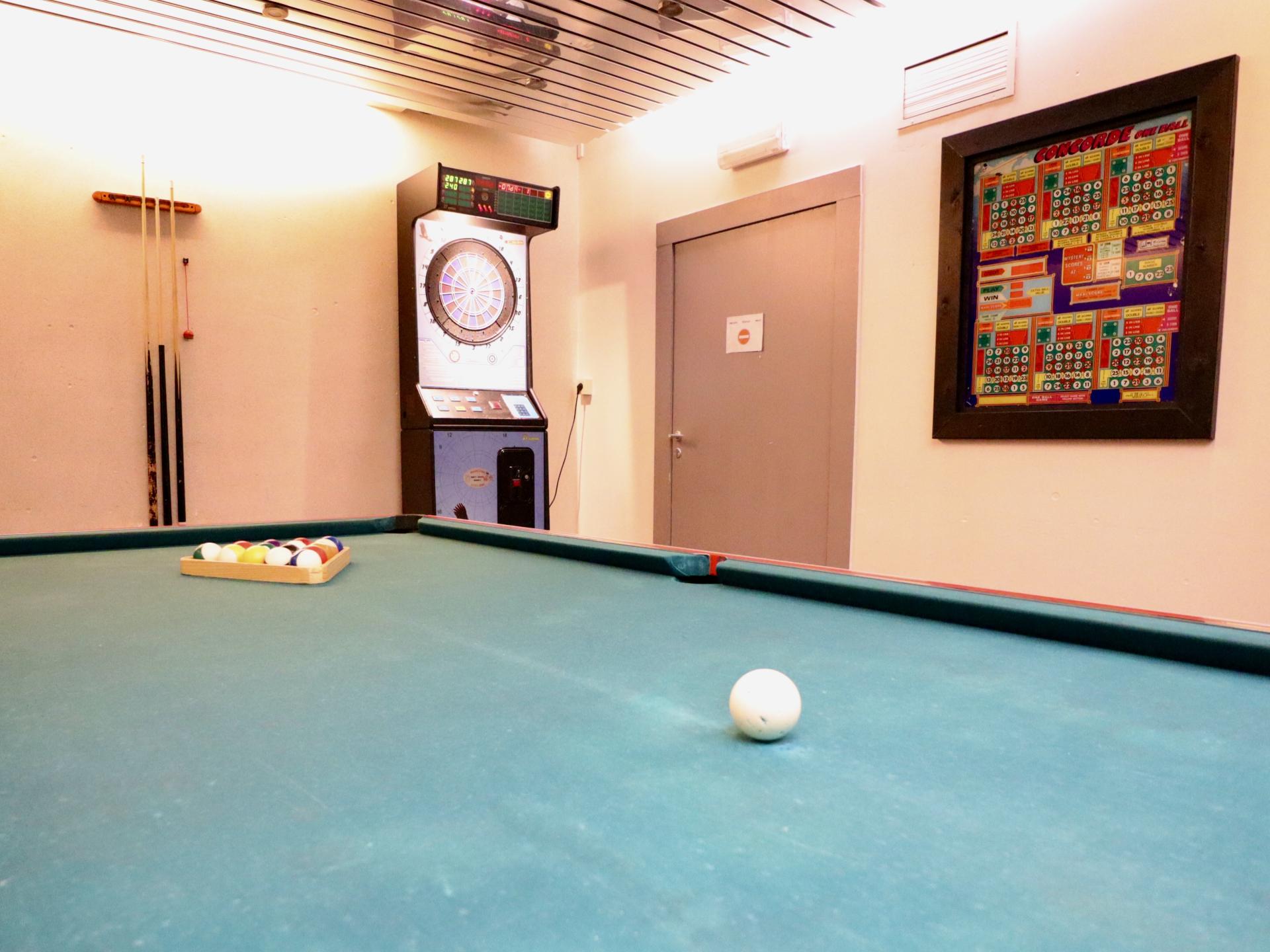 Groots vakantiehuis voor 19 personen met privézwembad en bubbelbad in Trooz - foto 42