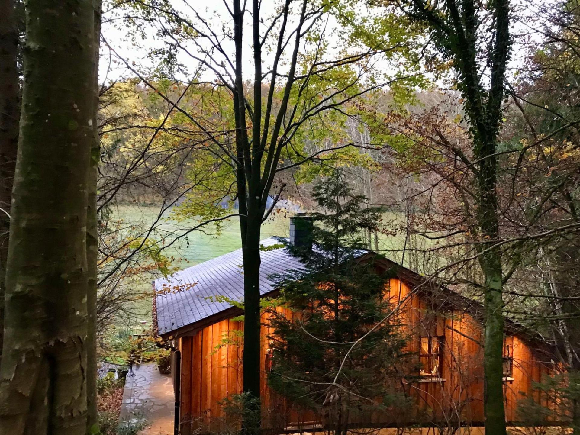 Intiem chalet aan de rivier met bubbelbad en stoomdouche in de Ardennen - foto 34
