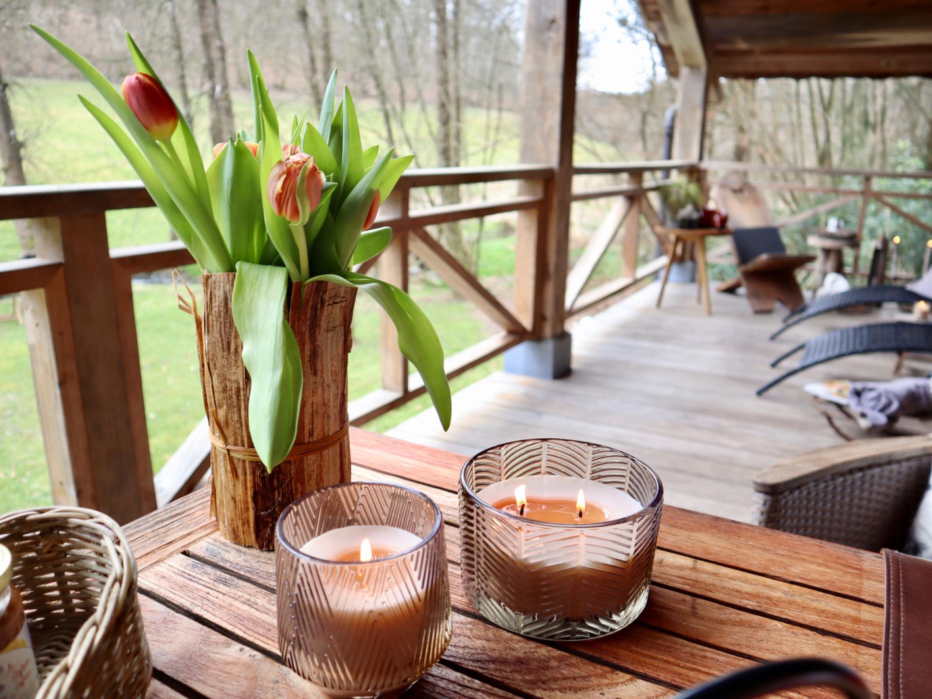 Intiem chalet aan de rivier met bubbelbad en stoomdouche in de Ardennen - foto 47