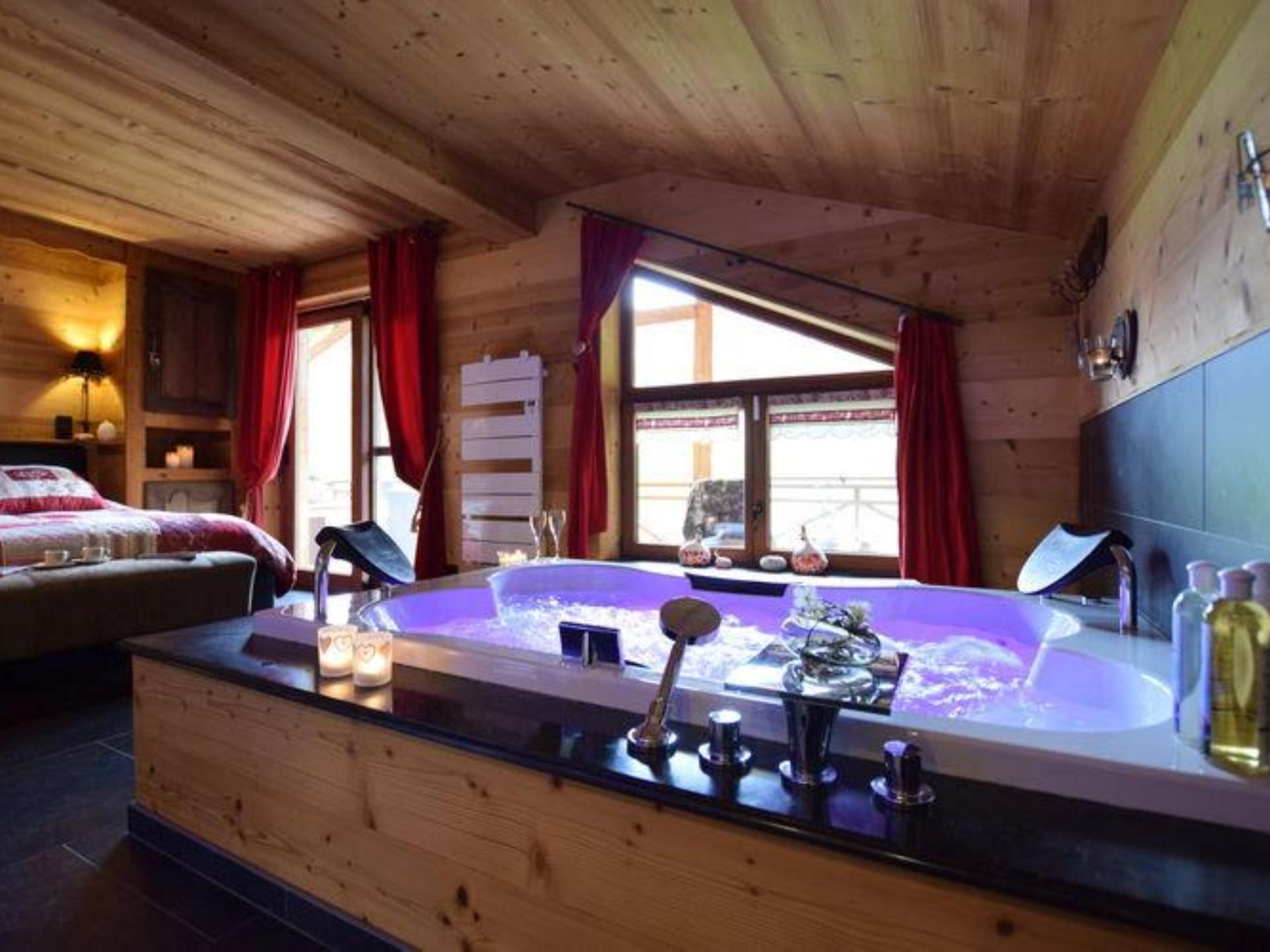 Intiem chalet aan de rivier met bubbelbad en stoomdouche in de Ardennen - foto 16
