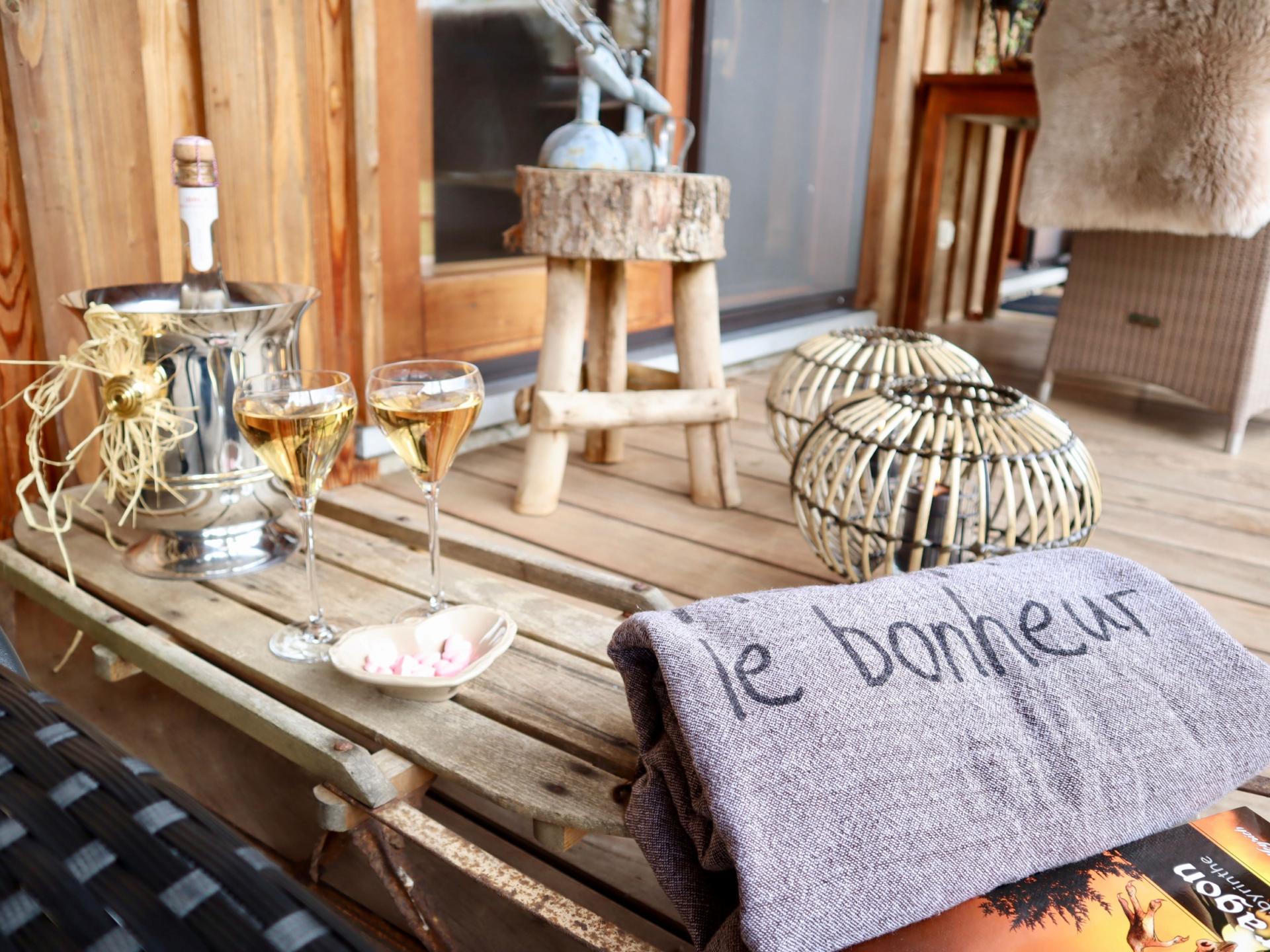 Intiem chalet aan de rivier met bubbelbad en stoomdouche in de Ardennen - foto 81