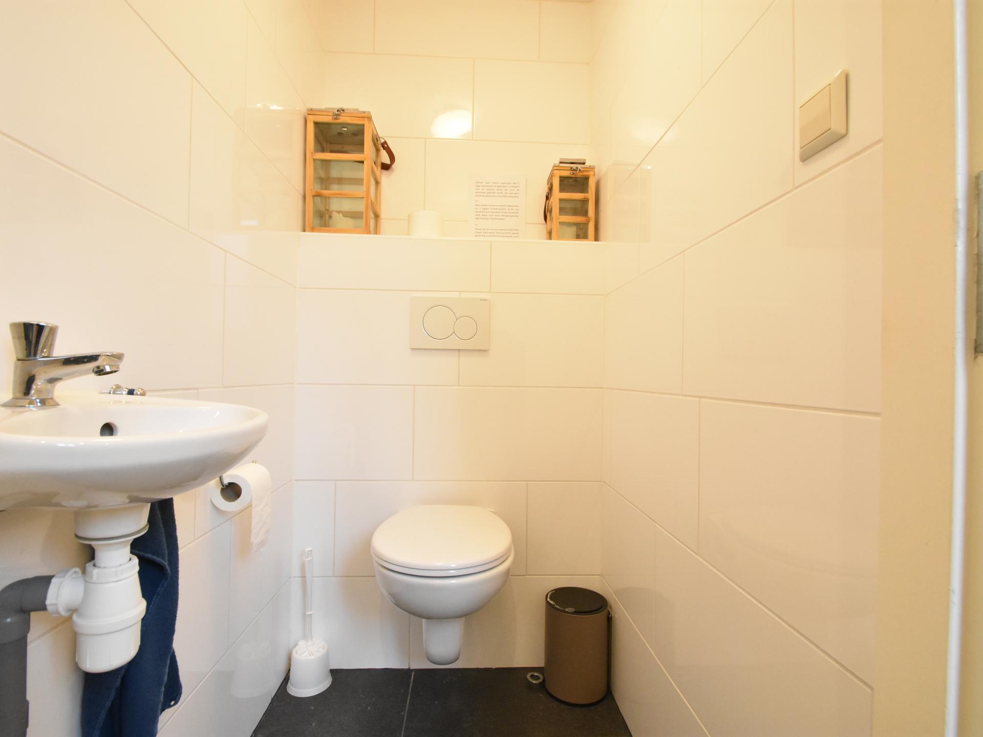 Luxe woonboot in hartje Den Haag: 160m² drijvend genot - foto 23