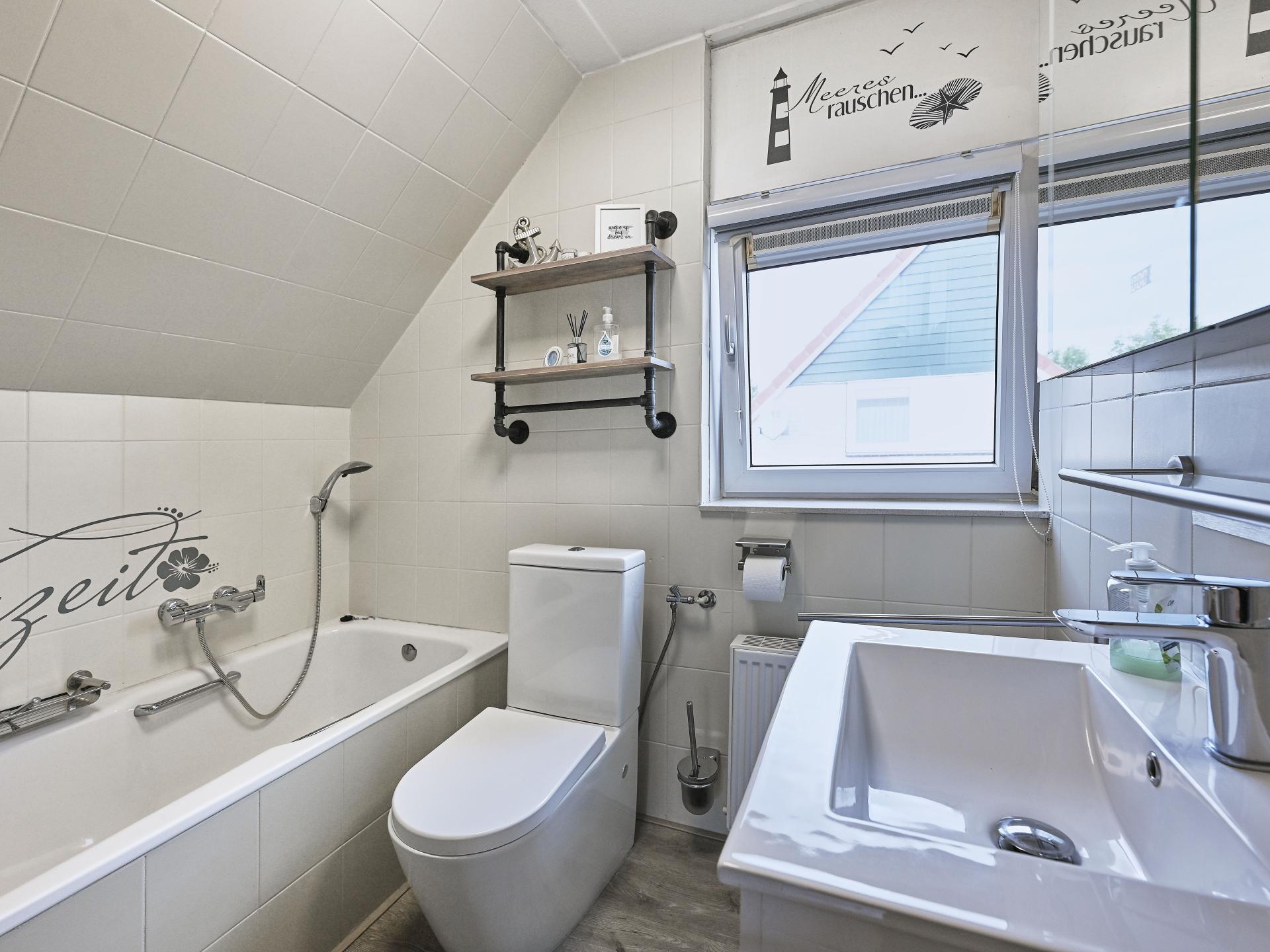 Vrijstaand vakantiehuis aan het water met grote tuin in Stevensweert - foto 18