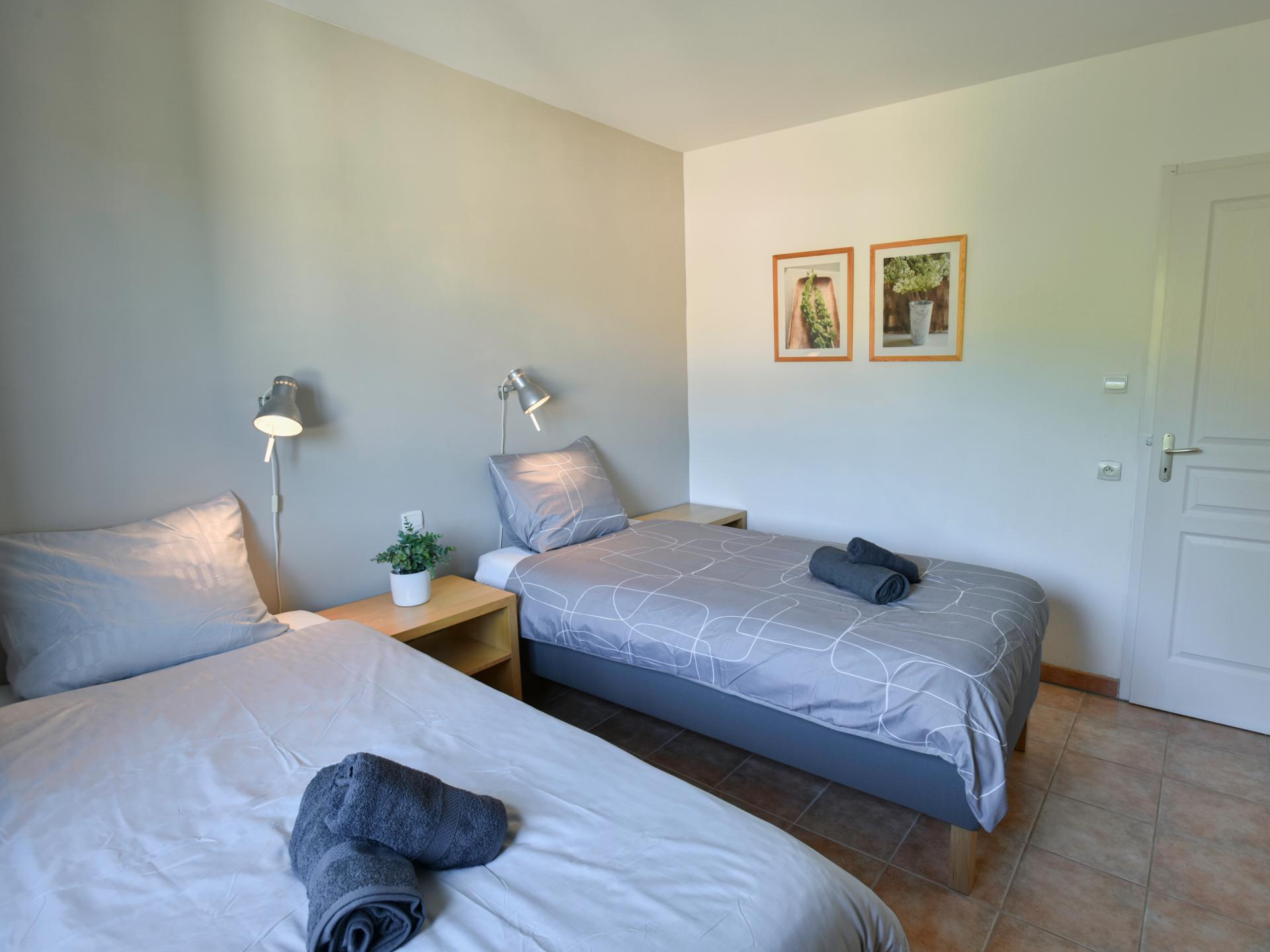 Vrijstaande luxe villa in centrum Caunes-Minervois met zwembad - foto 10