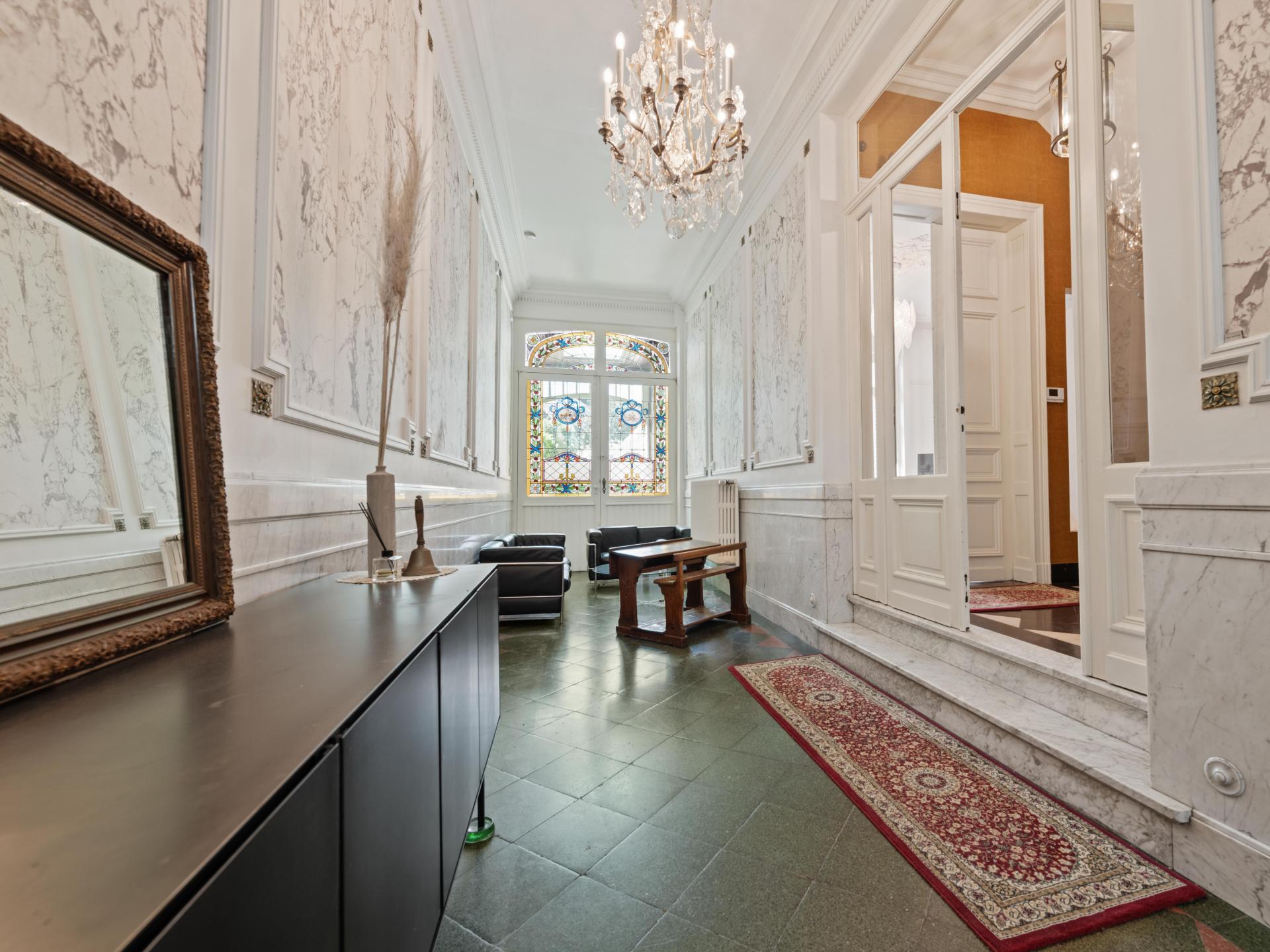 Stijlvolle villa voor 6 personen in hartje Ronse met tuin - foto 8
