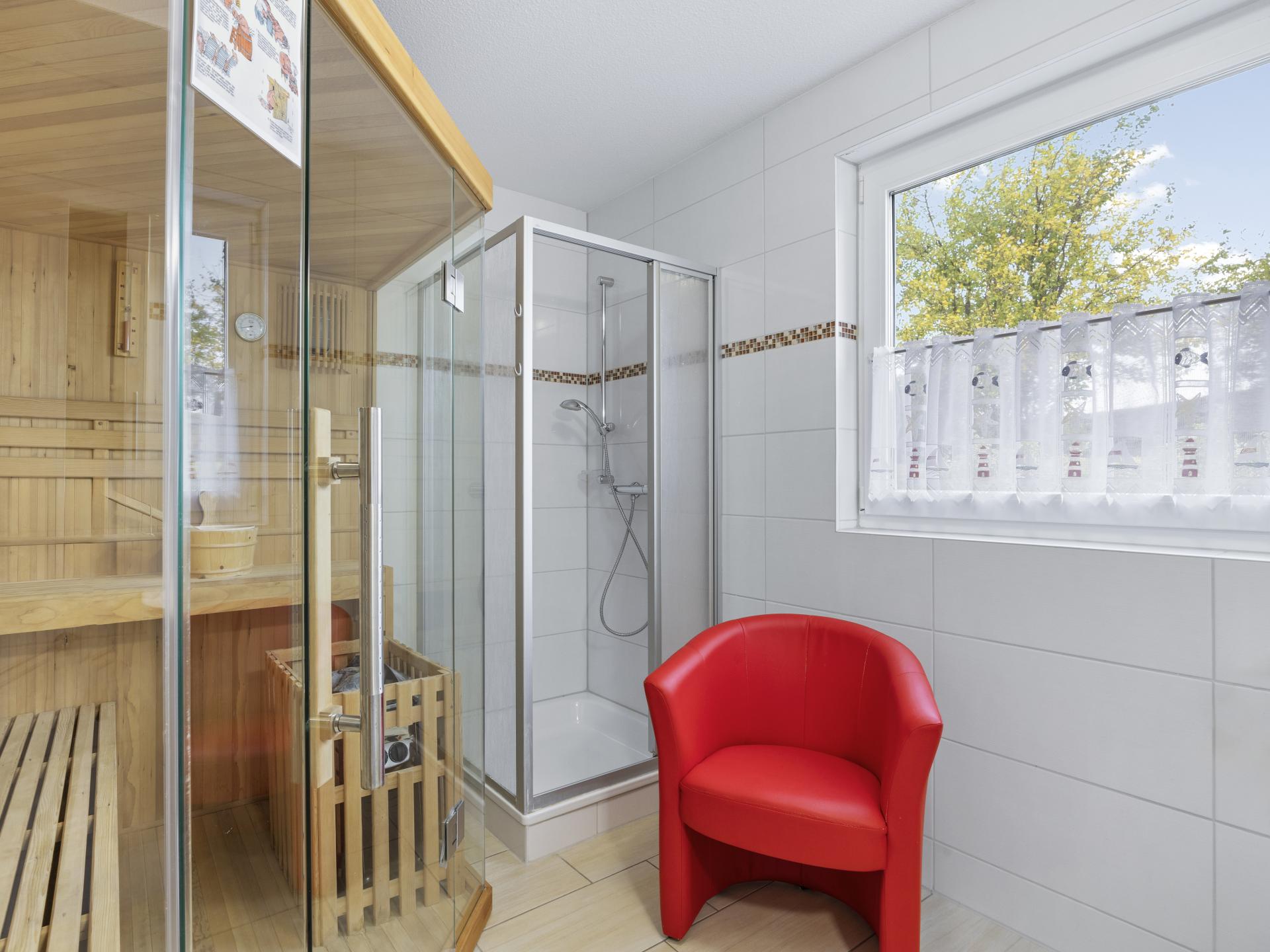Op 1,5 km van zee: gezellig vakantiehuis met sauna in Boiensdorf - foto 15