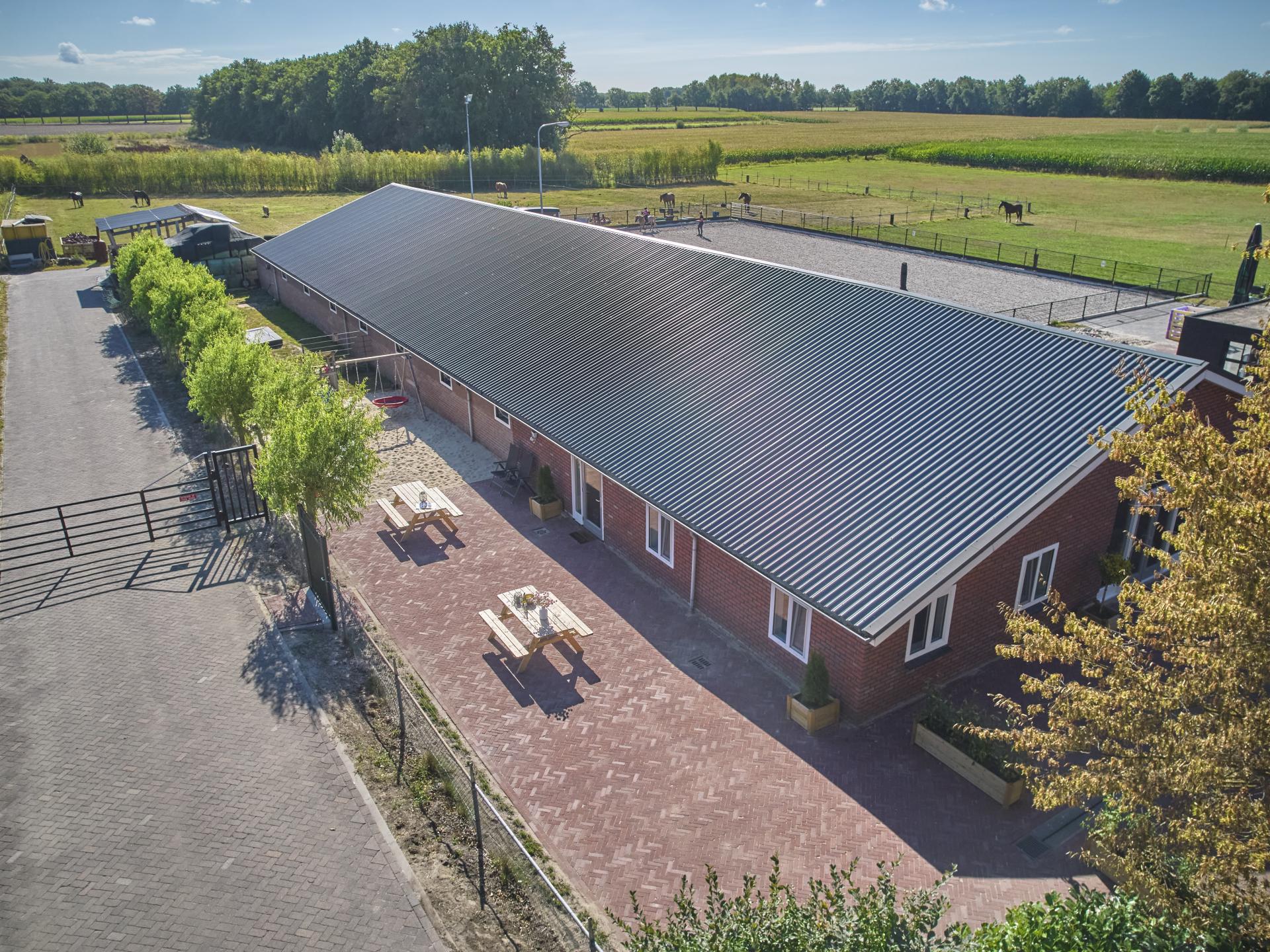 Sfeervol vakantiehuis in gerenoveerde stal met uitzicht op reeën in Reusel, Brabant - foto 53