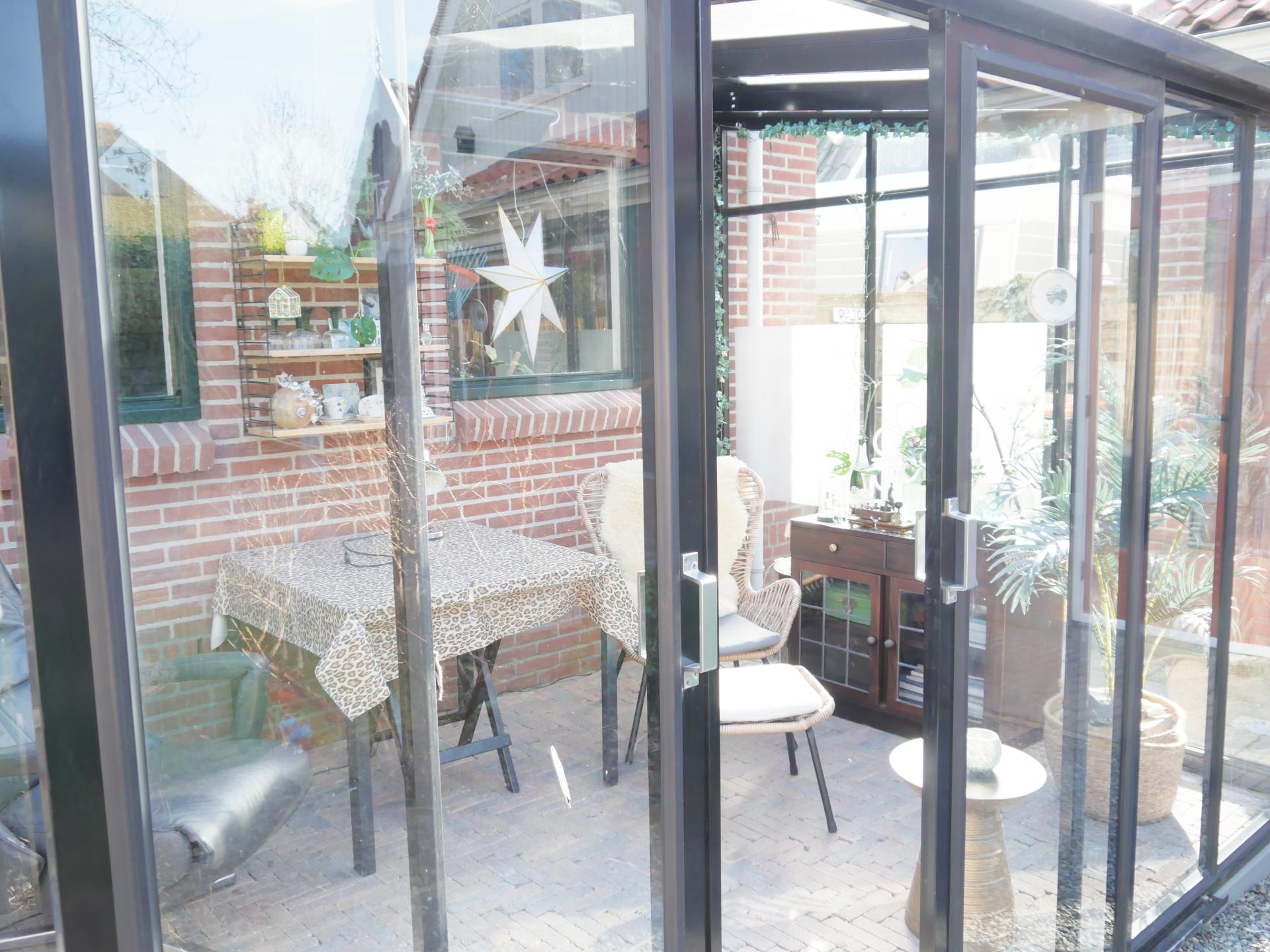 Sfeervol vakantiehuis in hartje Tuitjenhorn, 240m van het centrum - foto 26