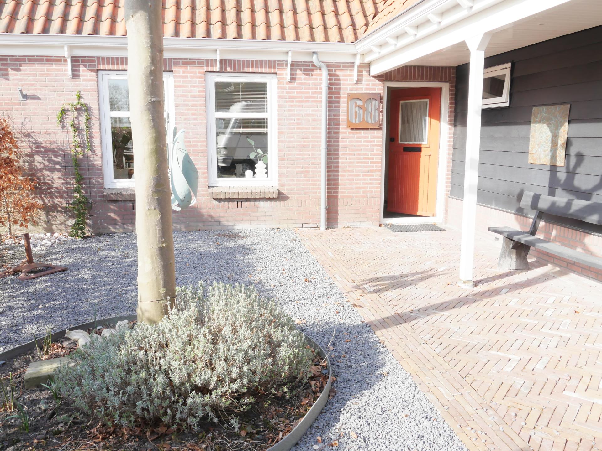 Sfeervol vakantiehuis in hartje Tuitjenhorn, 240m van het centrum - foto 32
