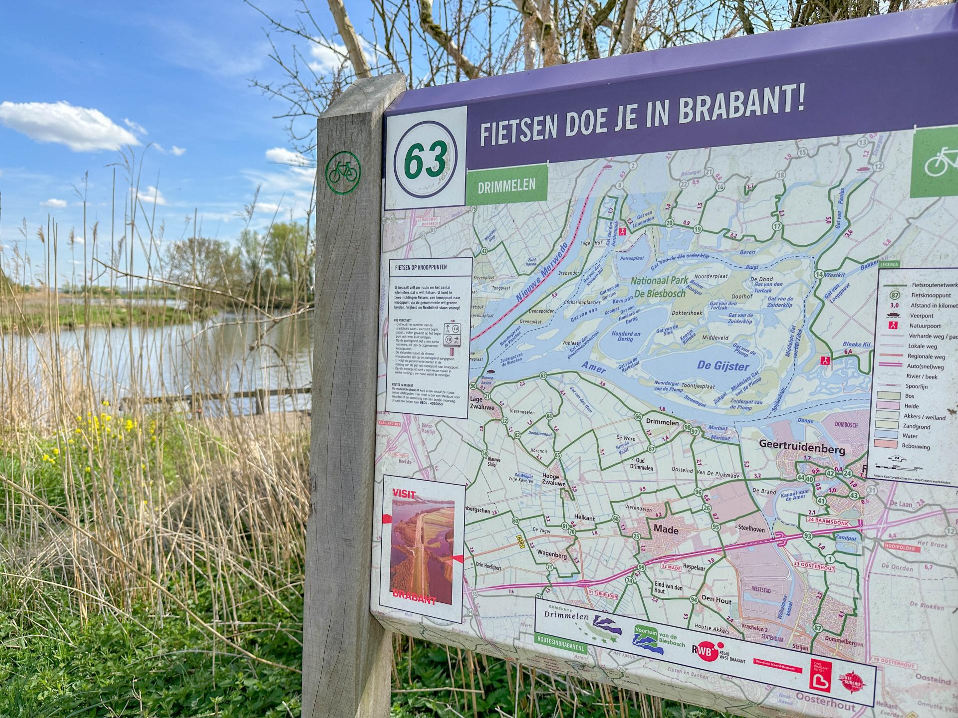 Vrijstaand waterhuis bij de Biesbosch: natuur, rust en avontuur - foto 44