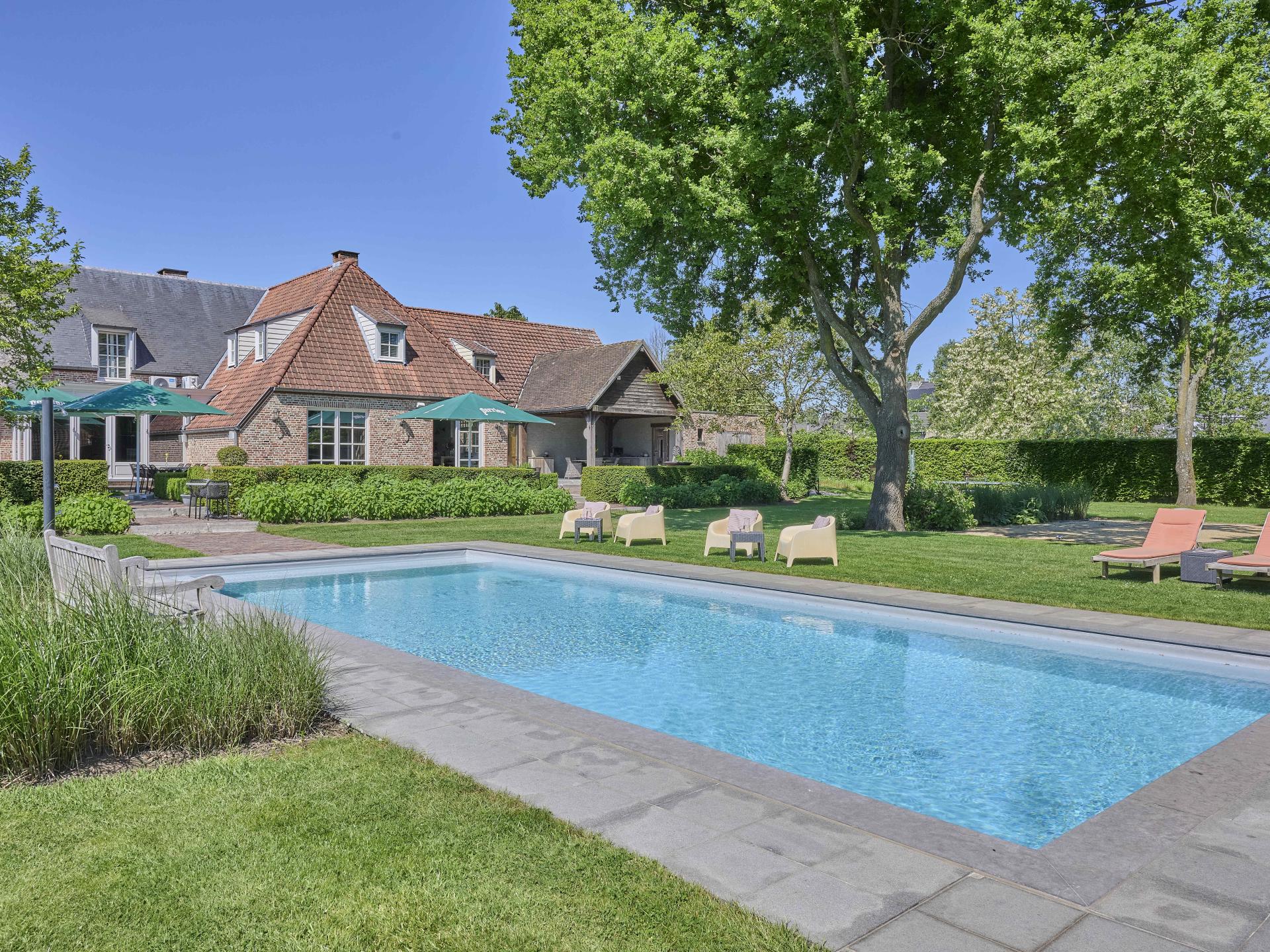 Centraal gelegen luxe villa in Balen voor 25 personen - foto 3