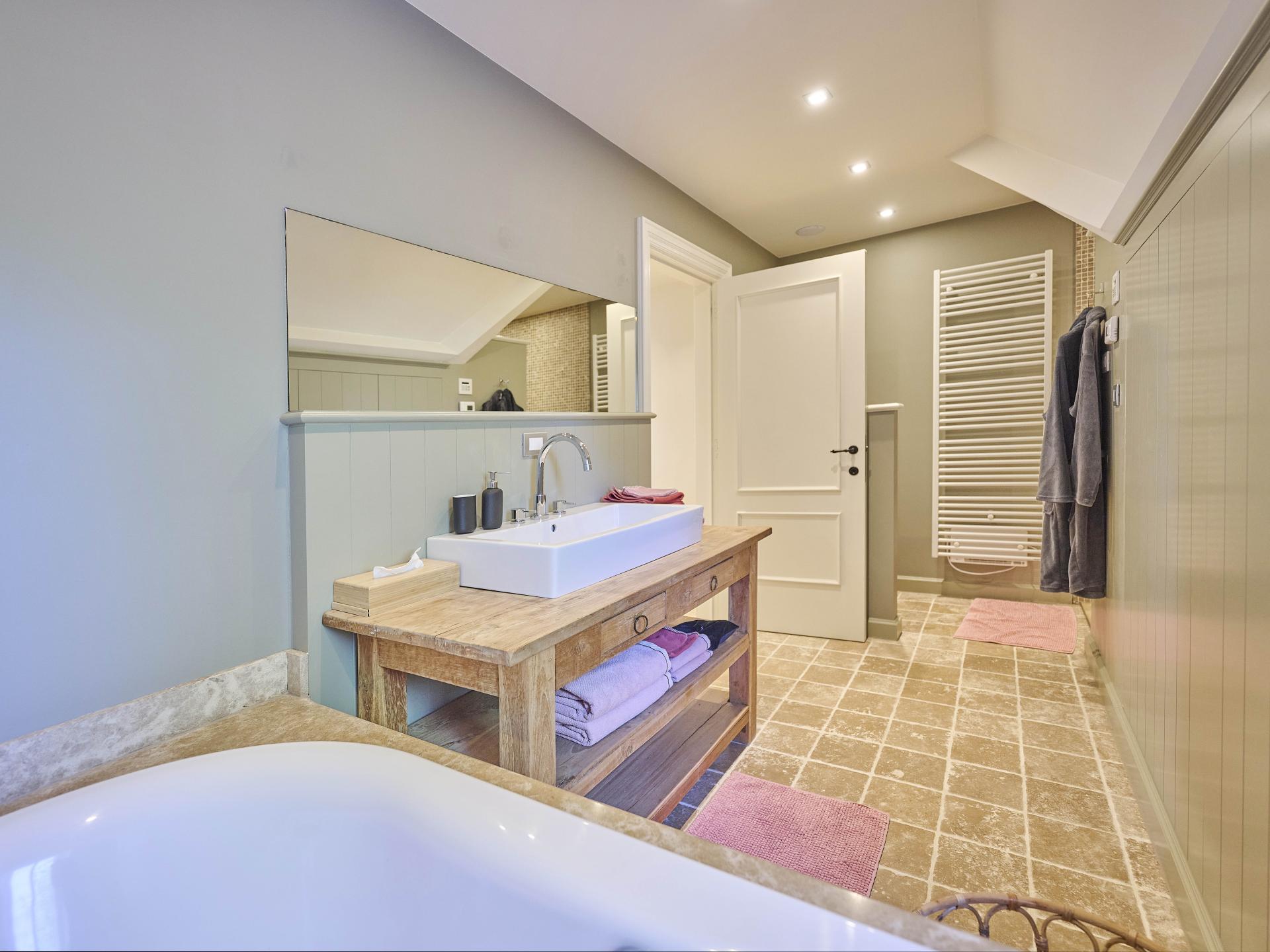Centraal gelegen luxe villa in Balen voor 25 personen - foto 9