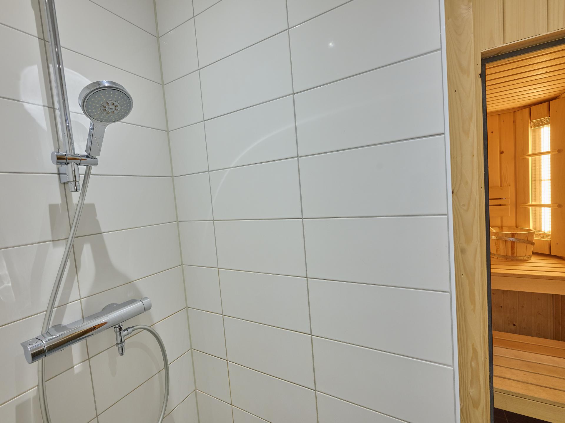 Luxe appartement met sauna en tuin op 500m van het strand in Colijnsplaat - foto 21