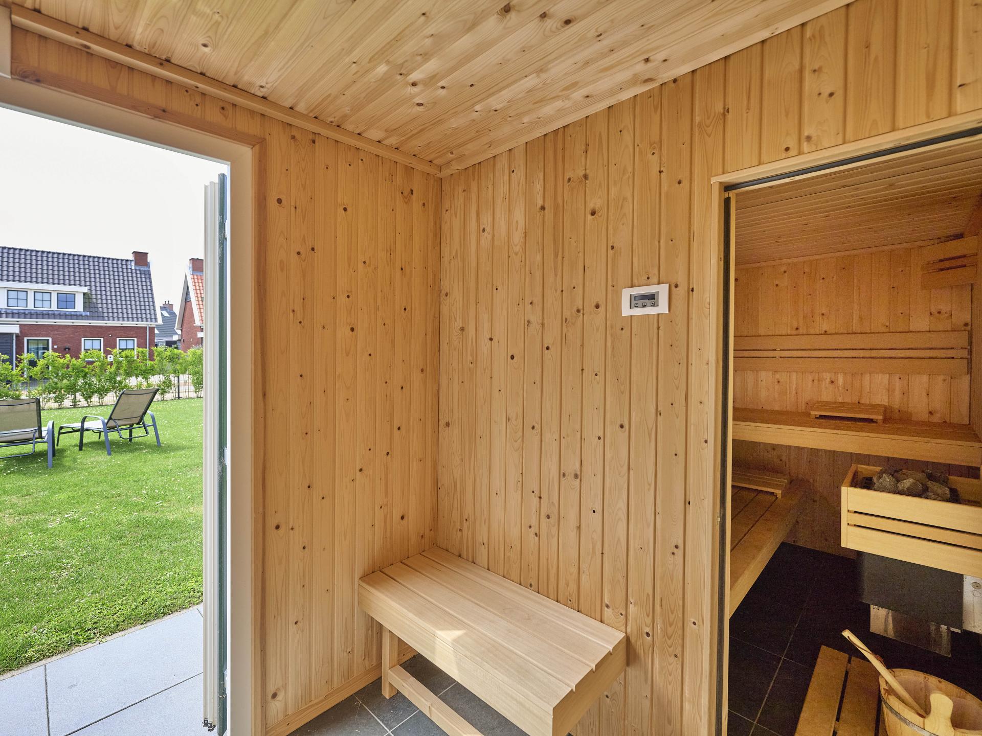 Luxe vrijstaande villa met sauna op 350m van het strand in Colijnsplaat - foto 24