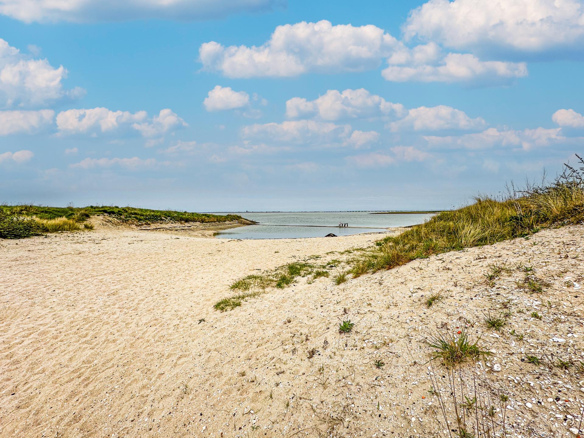 Luxe vrijstaande villa met sauna op 350m van het strand in Colijnsplaat - foto 33