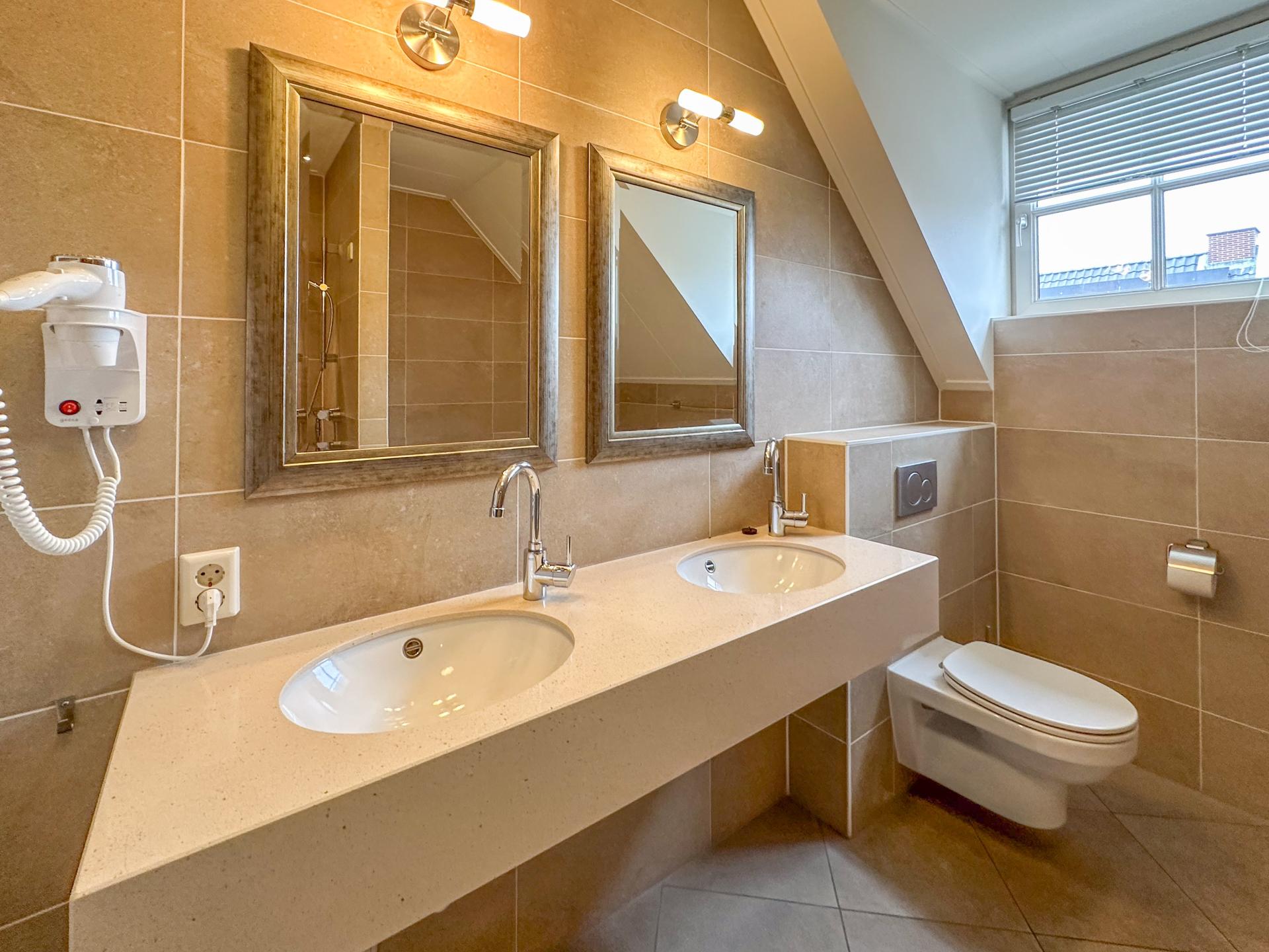 Luxe villa aan Zeeuwse kust met sauna, spabad en tuin - 10 pers - foto 19