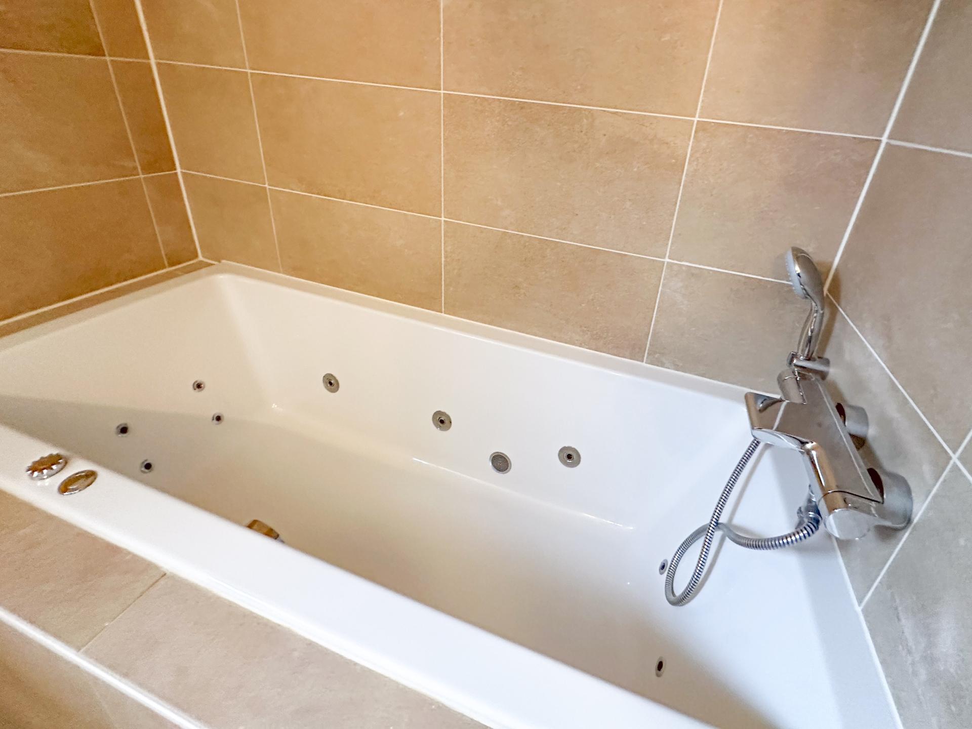 Luxe villa aan Zeeuwse kust met sauna, spabad en tuin - 10 pers - foto 20