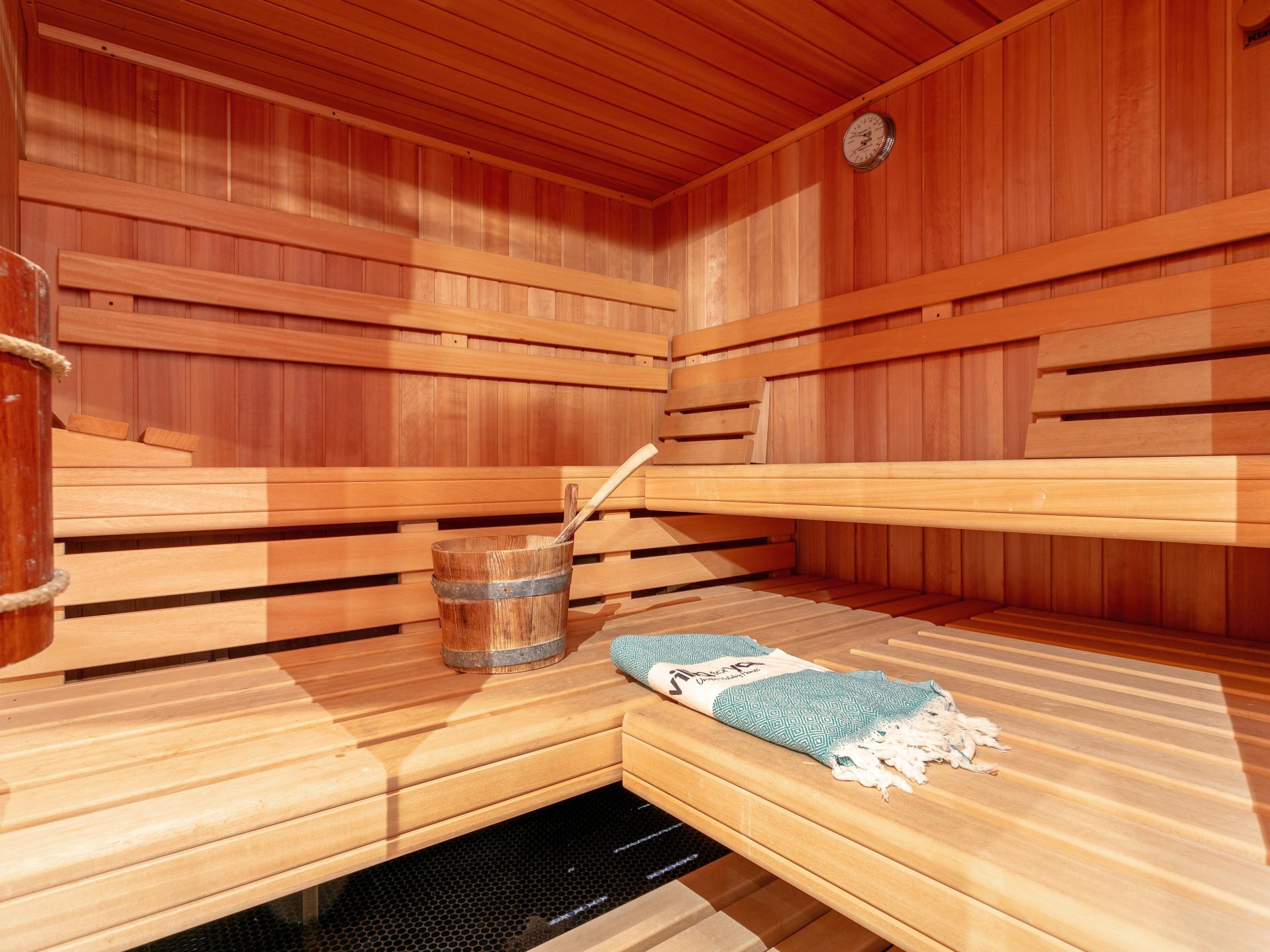 Ski-in/ski-out vakantiehuis voor 12 personen met sauna in Söll - foto 4